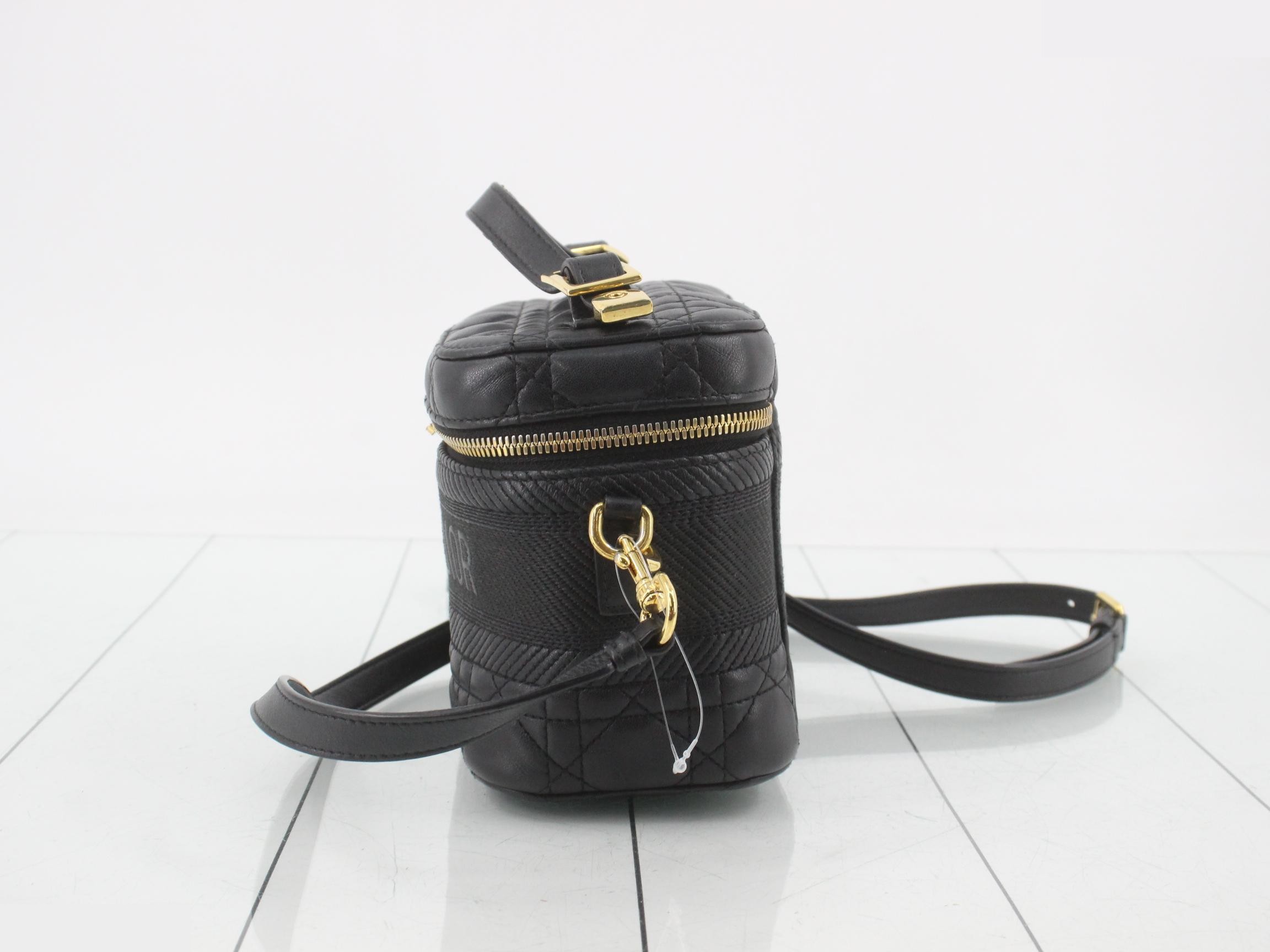 Vanity 2-way bag, black — view 3