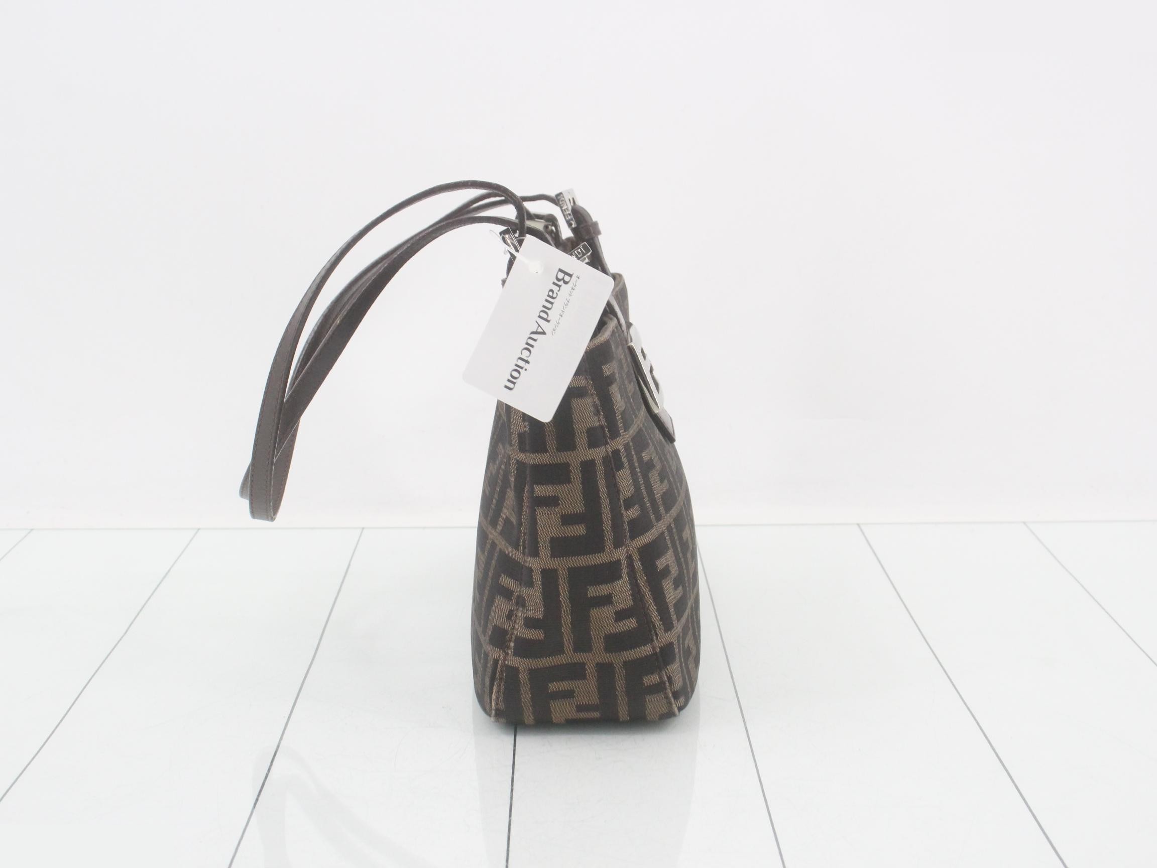 ZUCCA Mamma Bucket Shoulder Bag — view 4