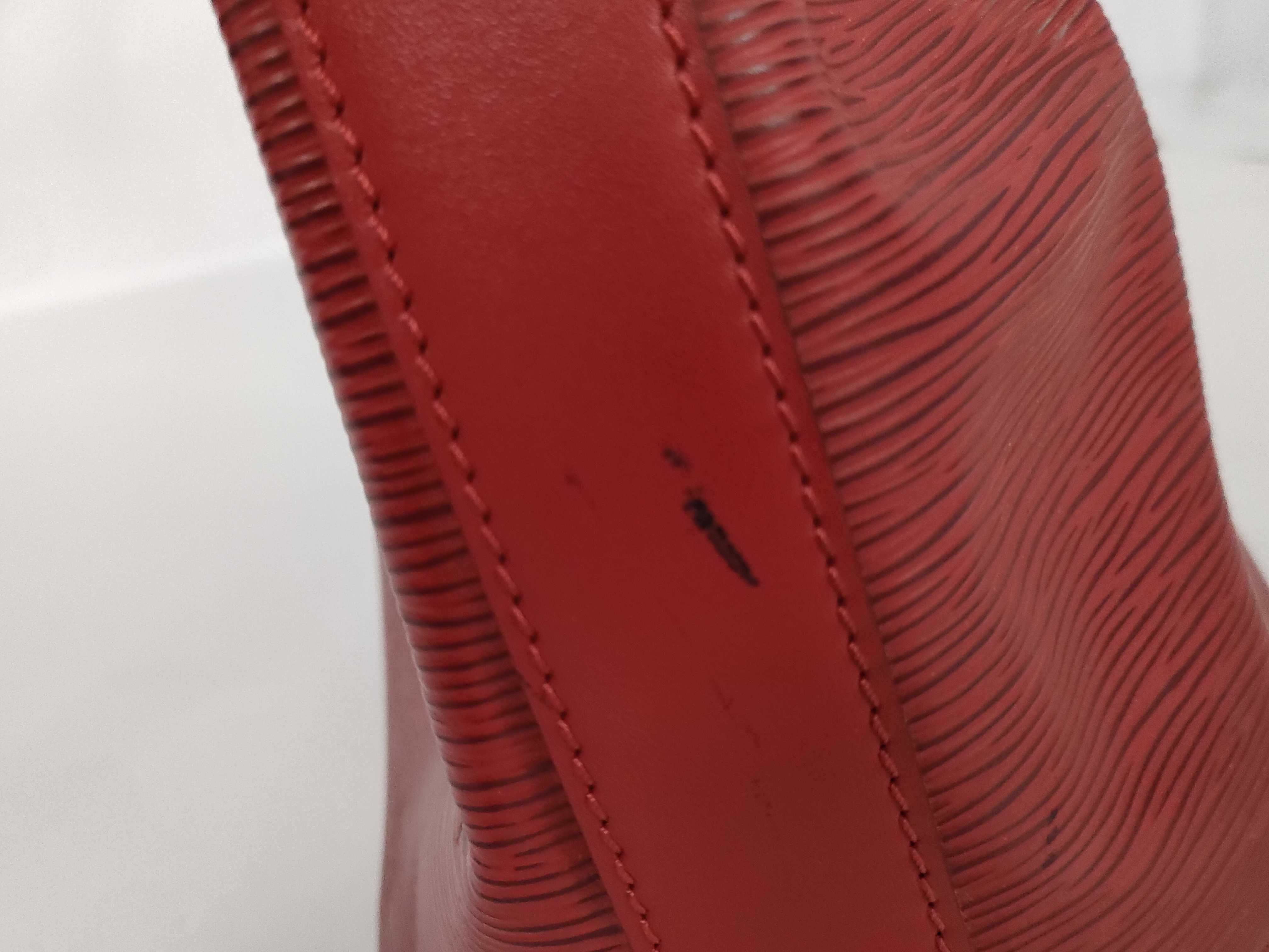 Epi Sac Depaule PM Shoulder Bag — view 11