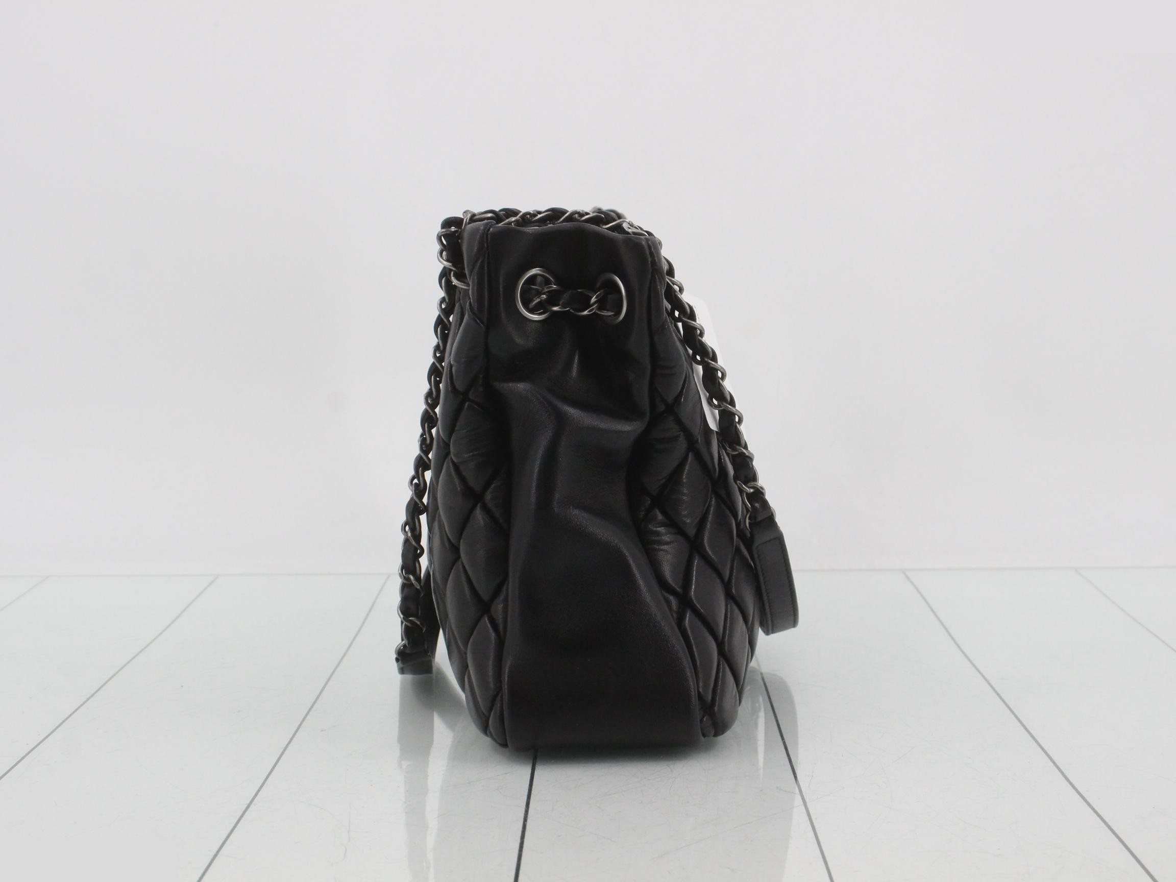 Leather chain shoulder tote — view 4