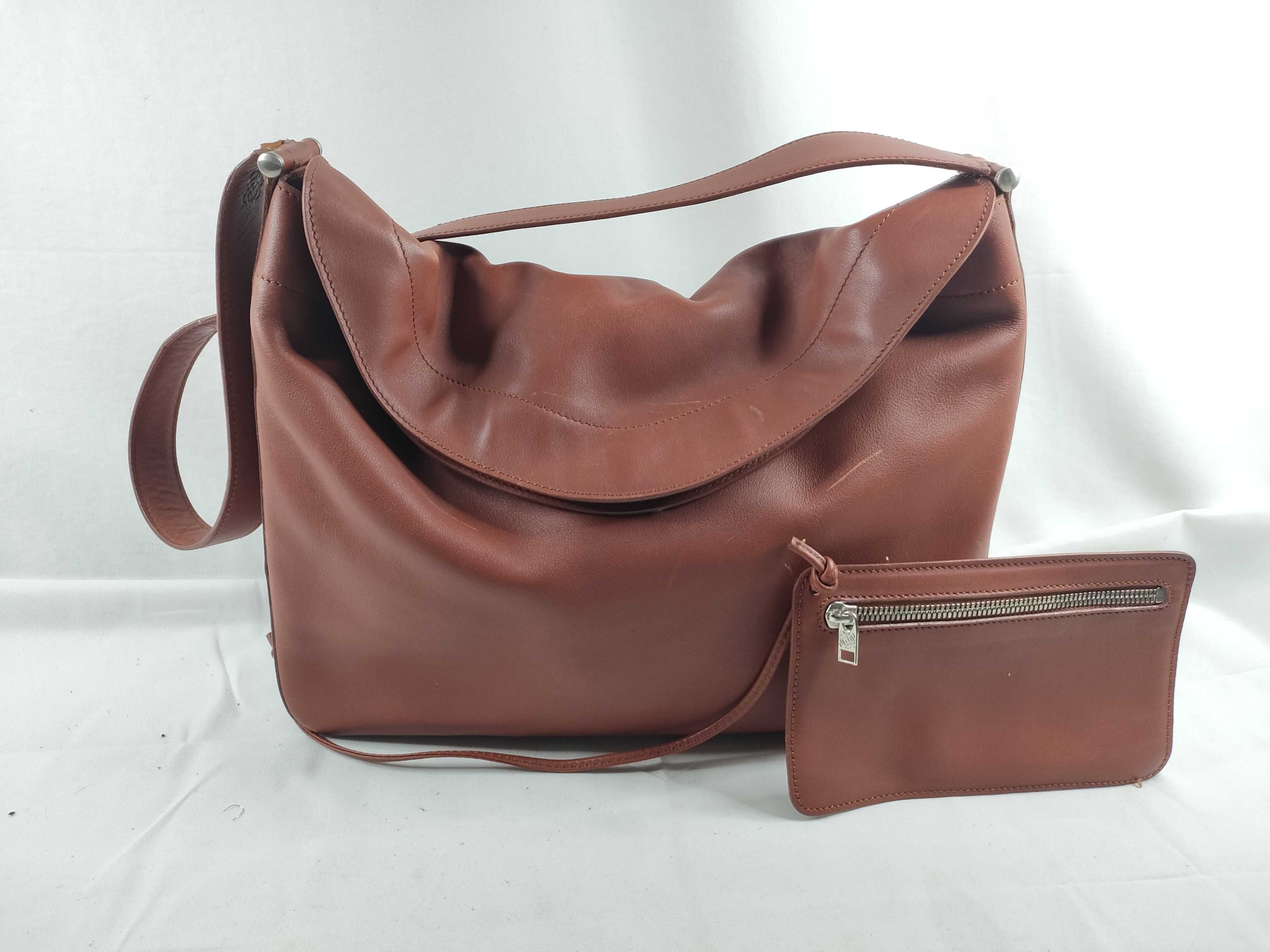 shoulder bag