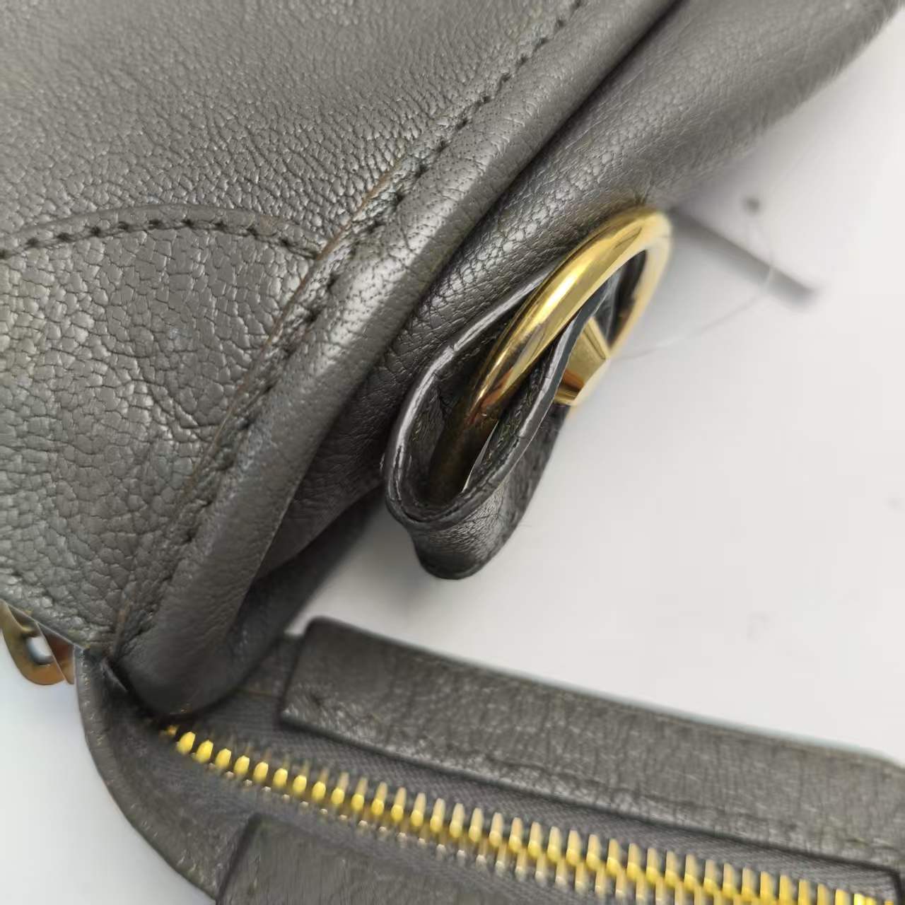 【*Shipped from: China*】BALENCIAGA Leather Shoulder Bag — view 13