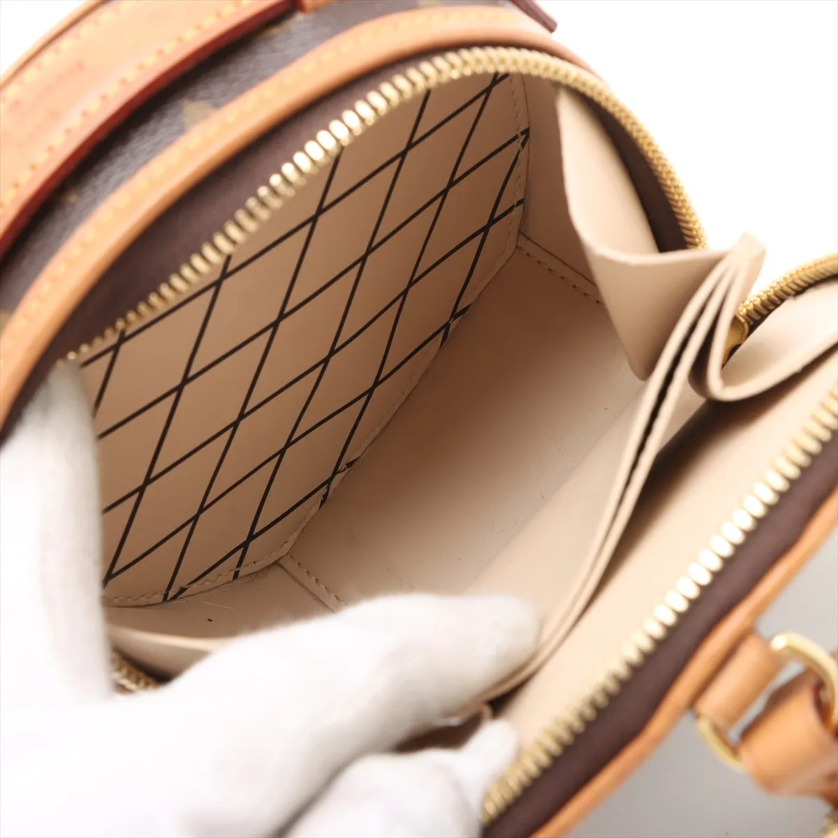 Monogram Mini Boite Chapeau M44699 Brown RFID reaction available — view 6
