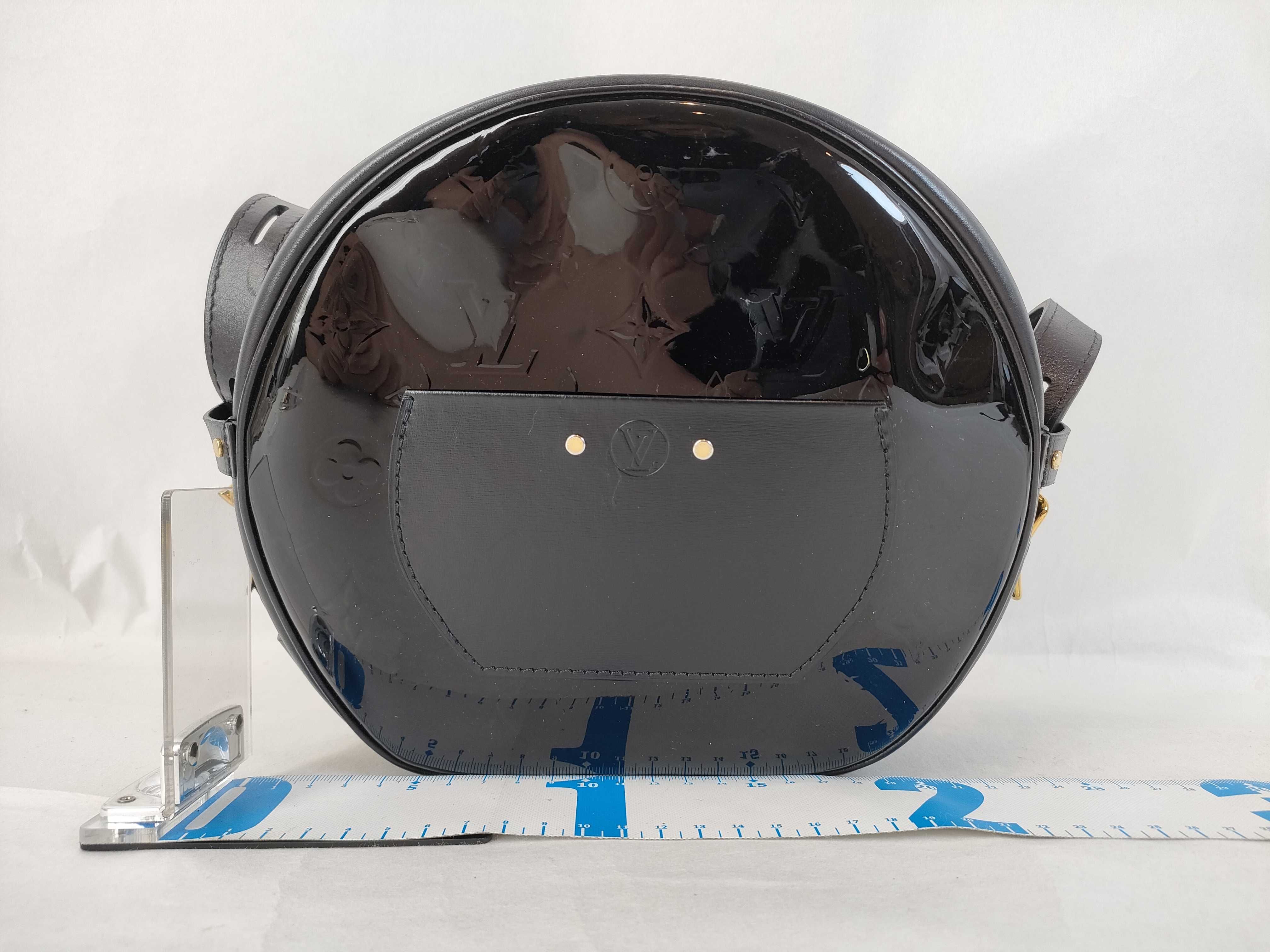 Vernis Louis Vuitton Monogram Vernis Boite Chapeau Souple Noir Shoulder Bag M53999 Shoulder Bag — view 2