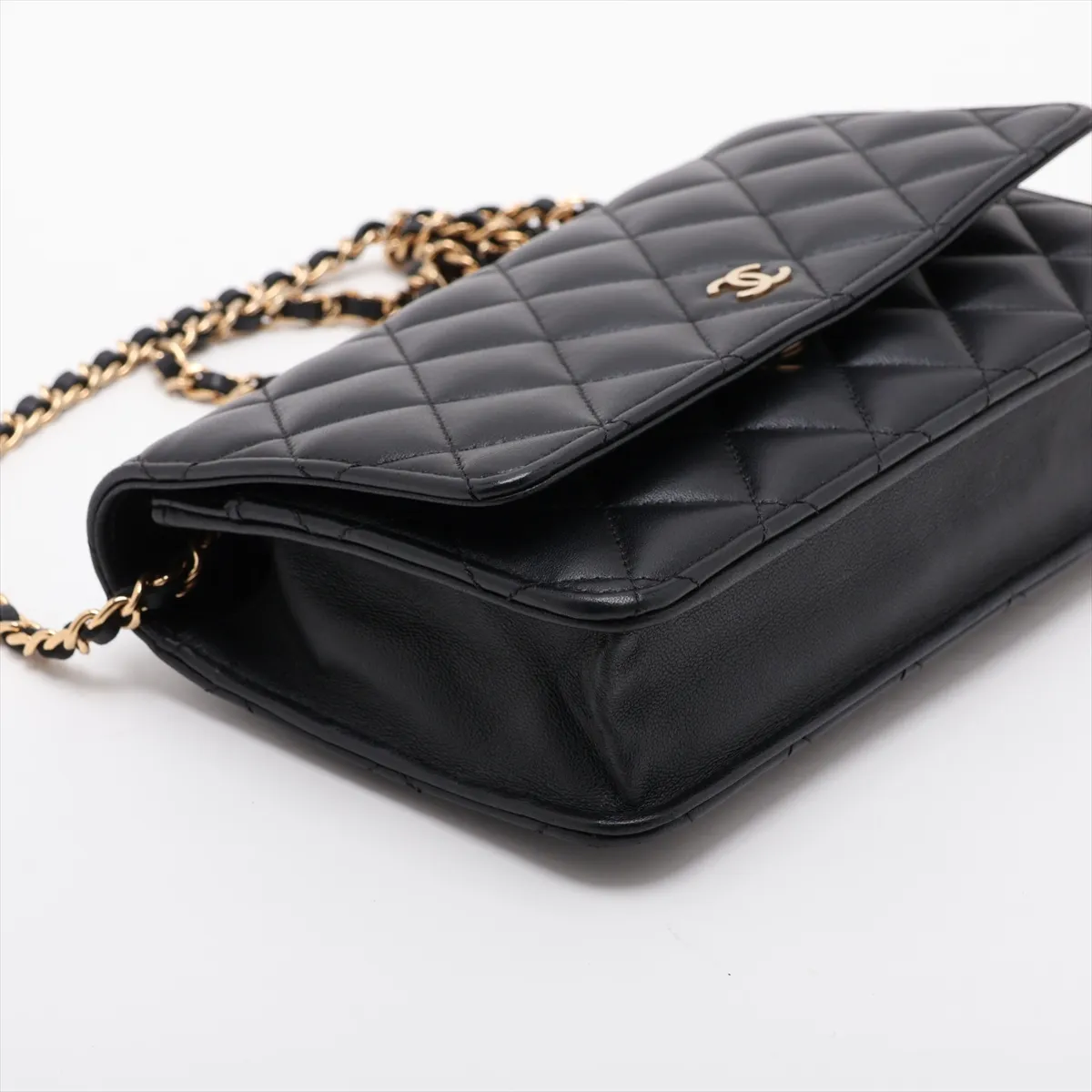 Matelassé Lambskin Chain Wallet, Black with Gold Hardware, H6GCCU38, Random Plate, AP0250 — view 4