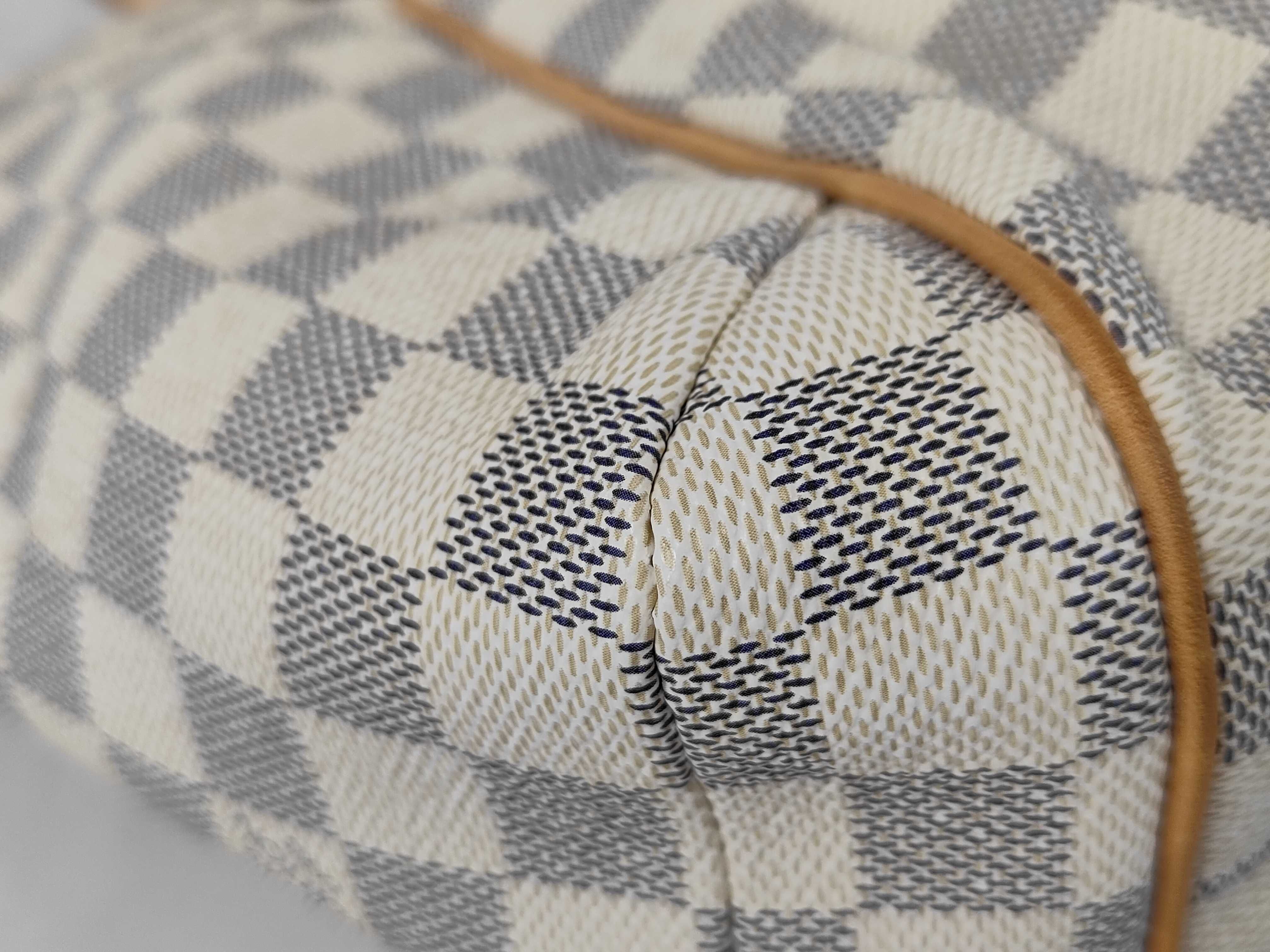 Damier Azur Totally MM Handbag N41279 — view 3