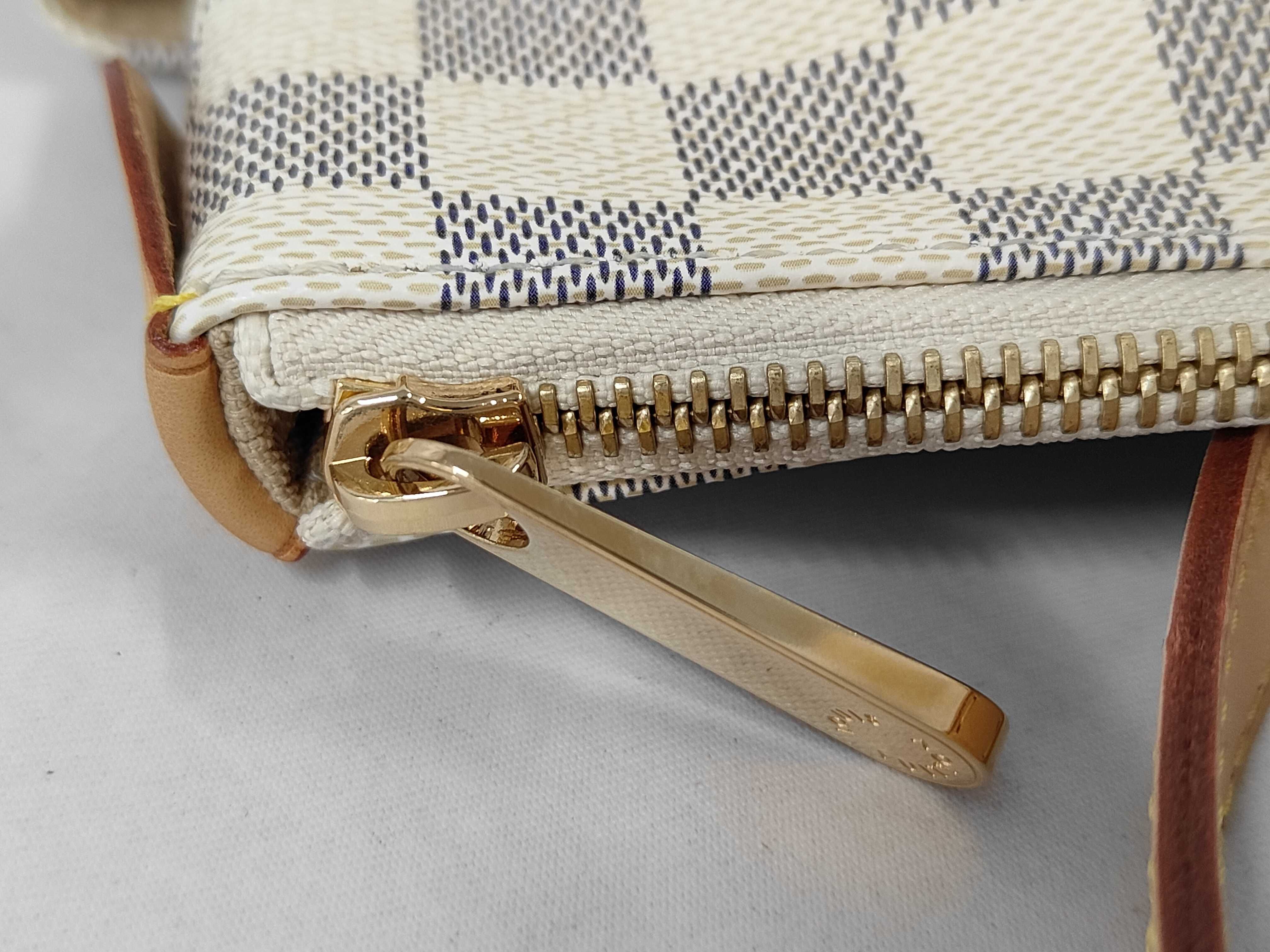 Damier Azur Totally MM Handbag N41279 — view 7
