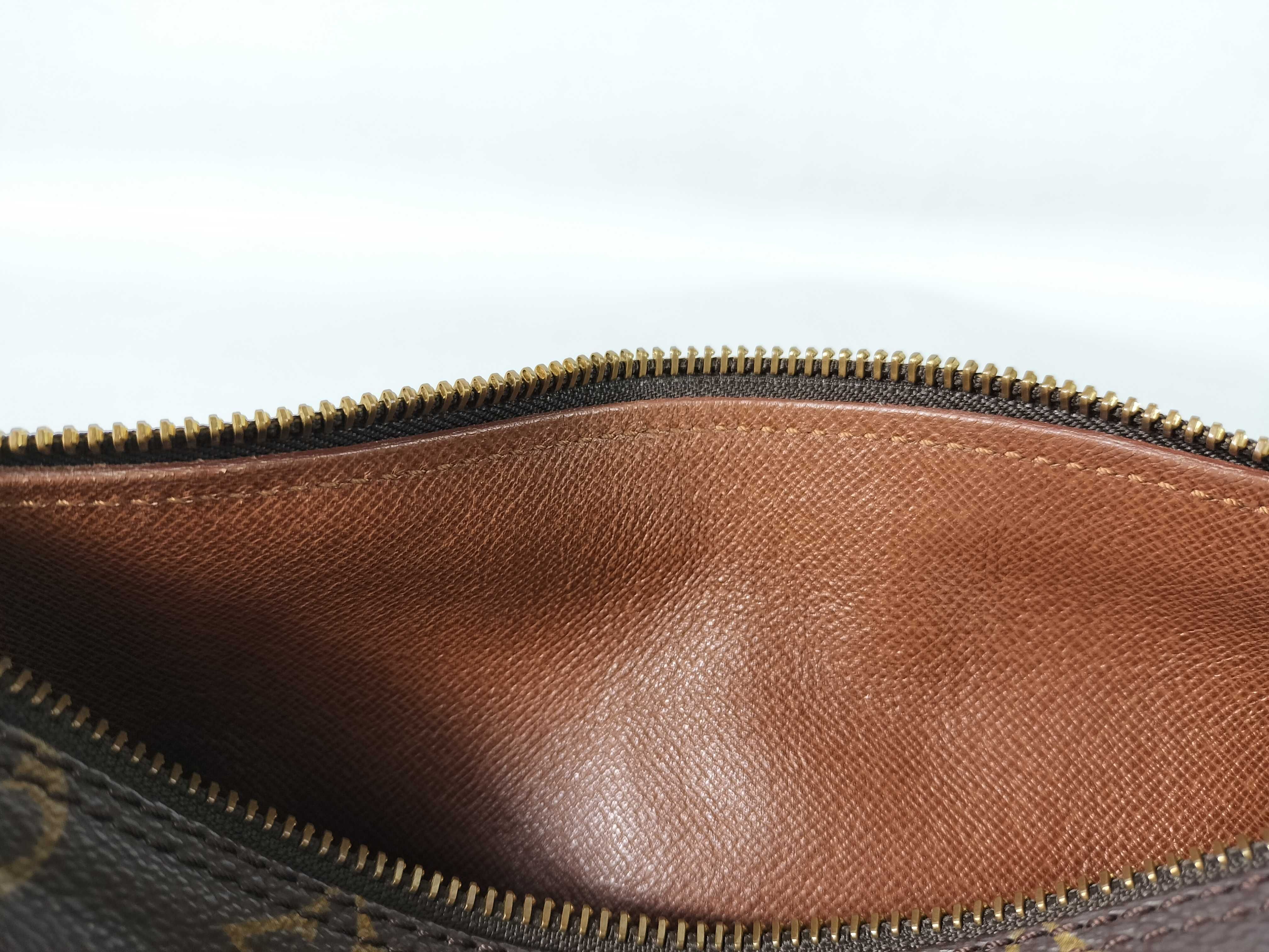 Monogram Louis Vuitton Old Model Papillon Handbag — view 11