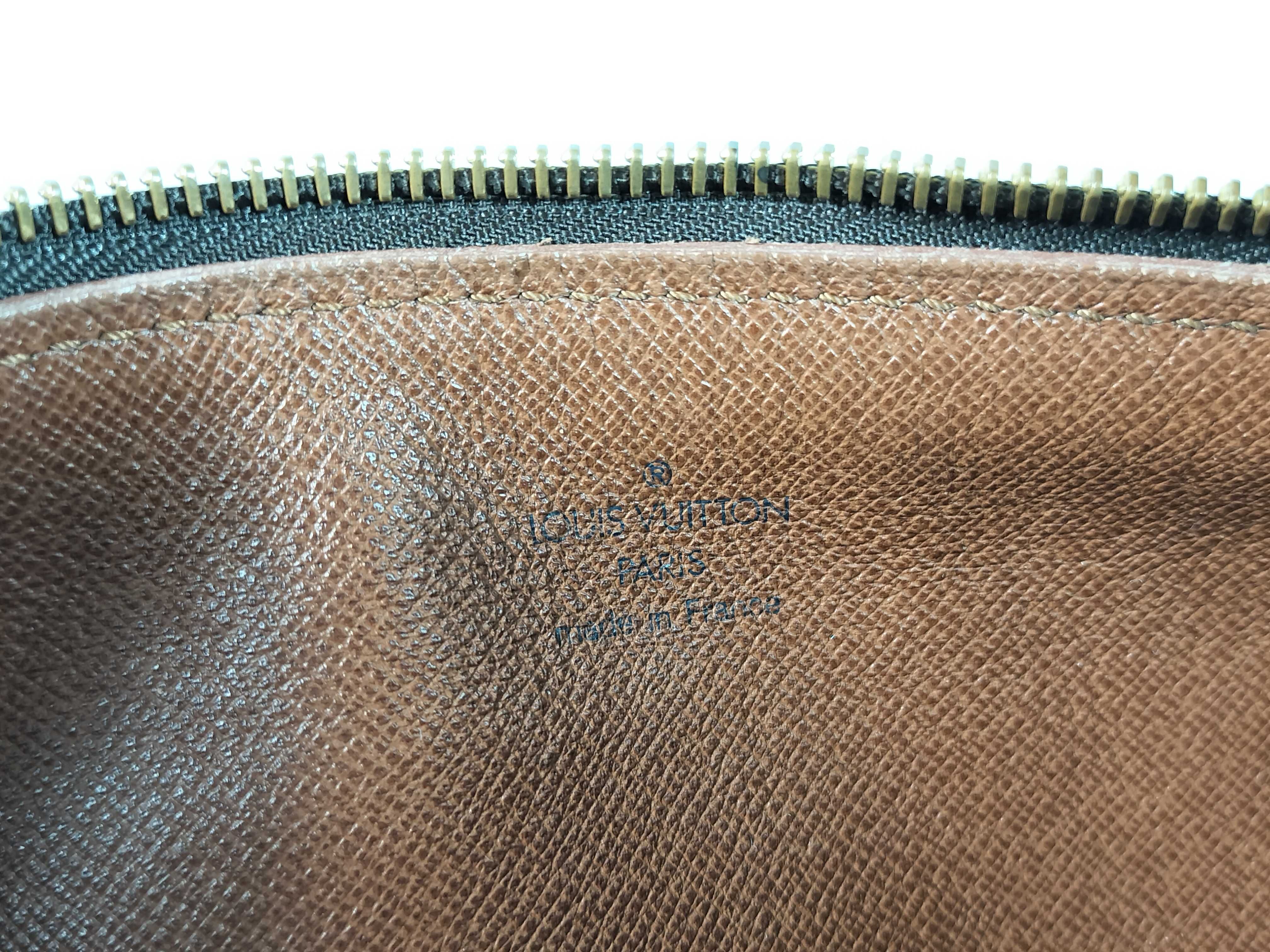Monogram Louis Vuitton Old Model Papillon Handbag — view 10