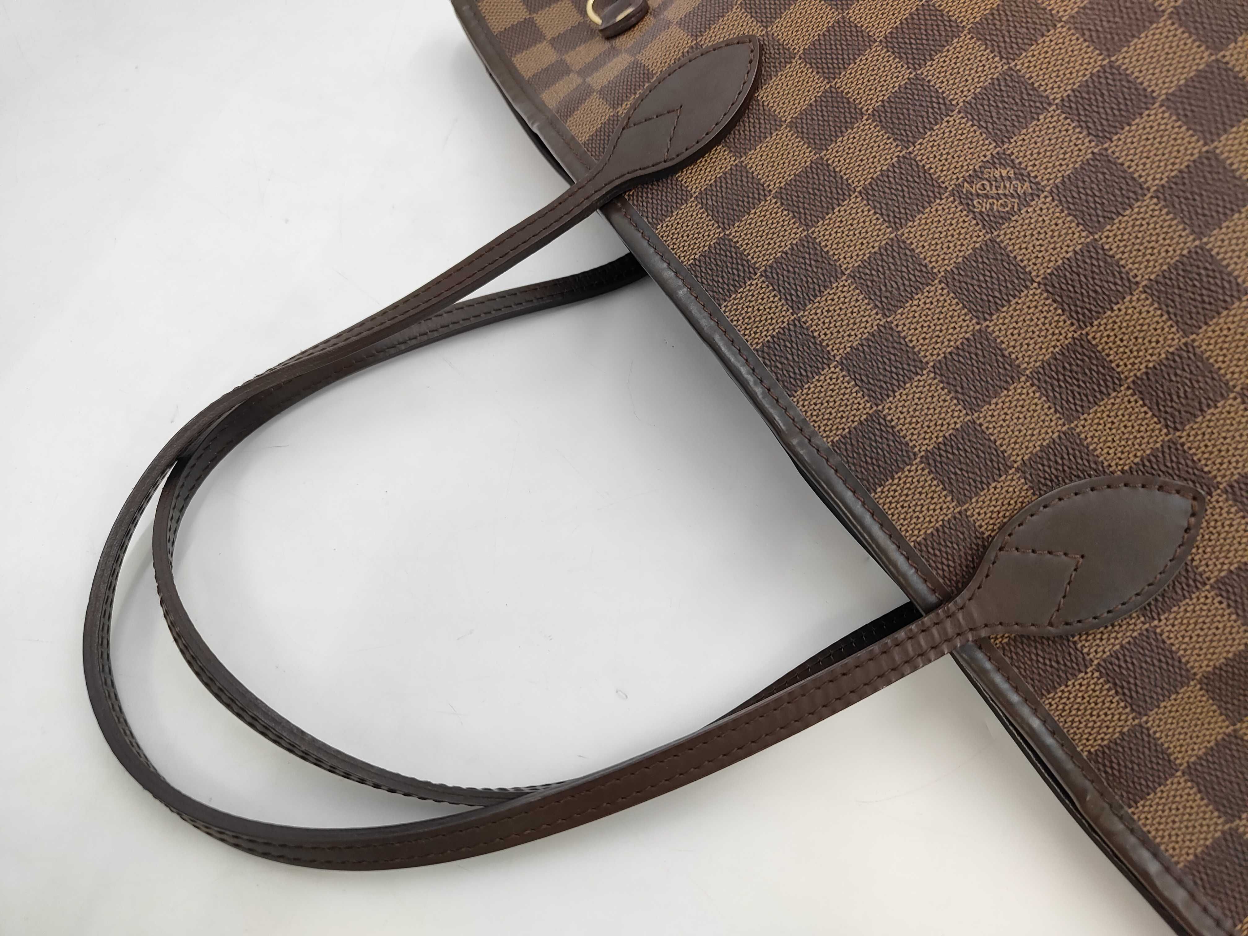 Damier Neverfull MM Tote Bag — view 5