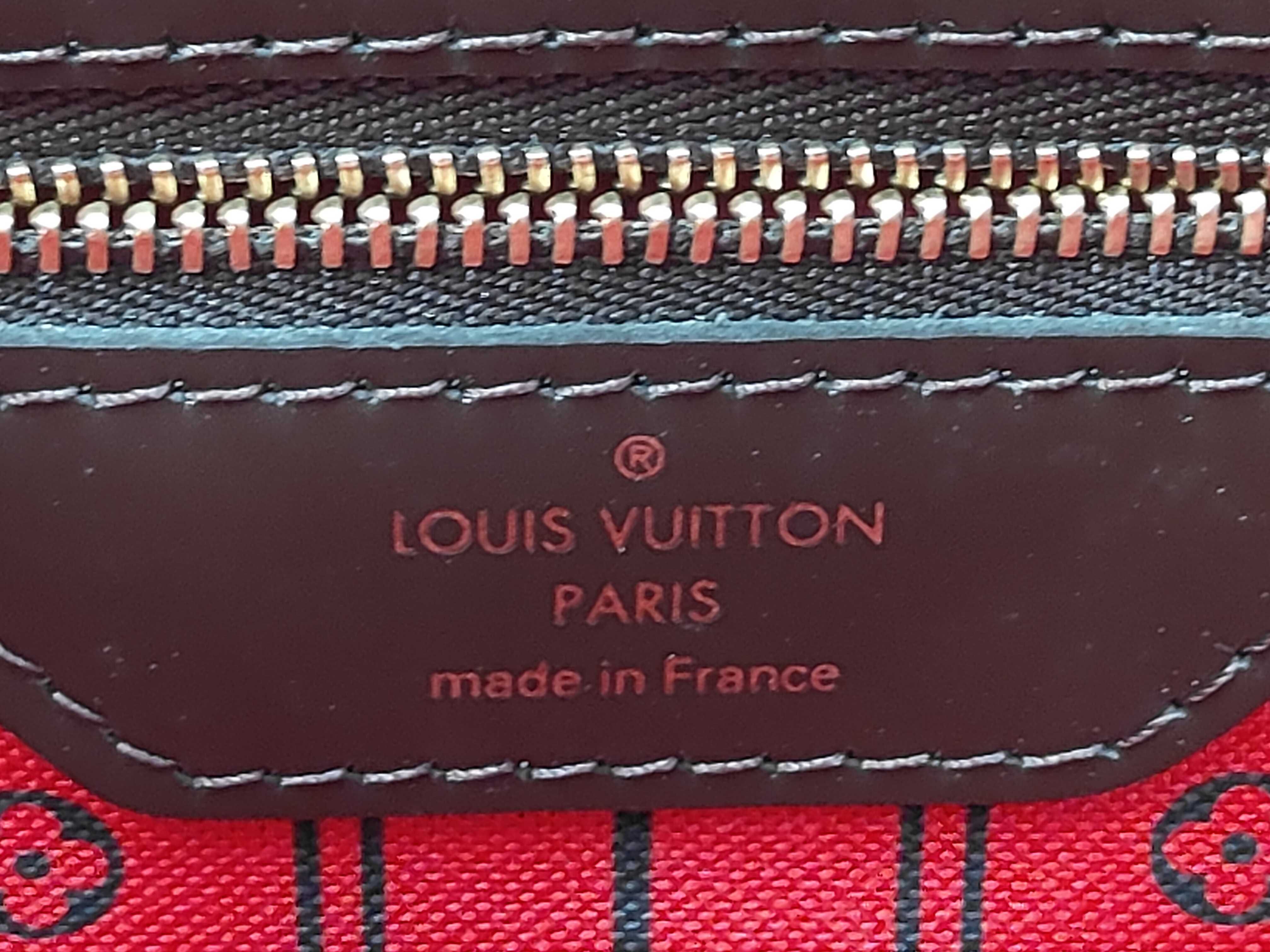 Damier Neverfull MM Tote Bag — view 10