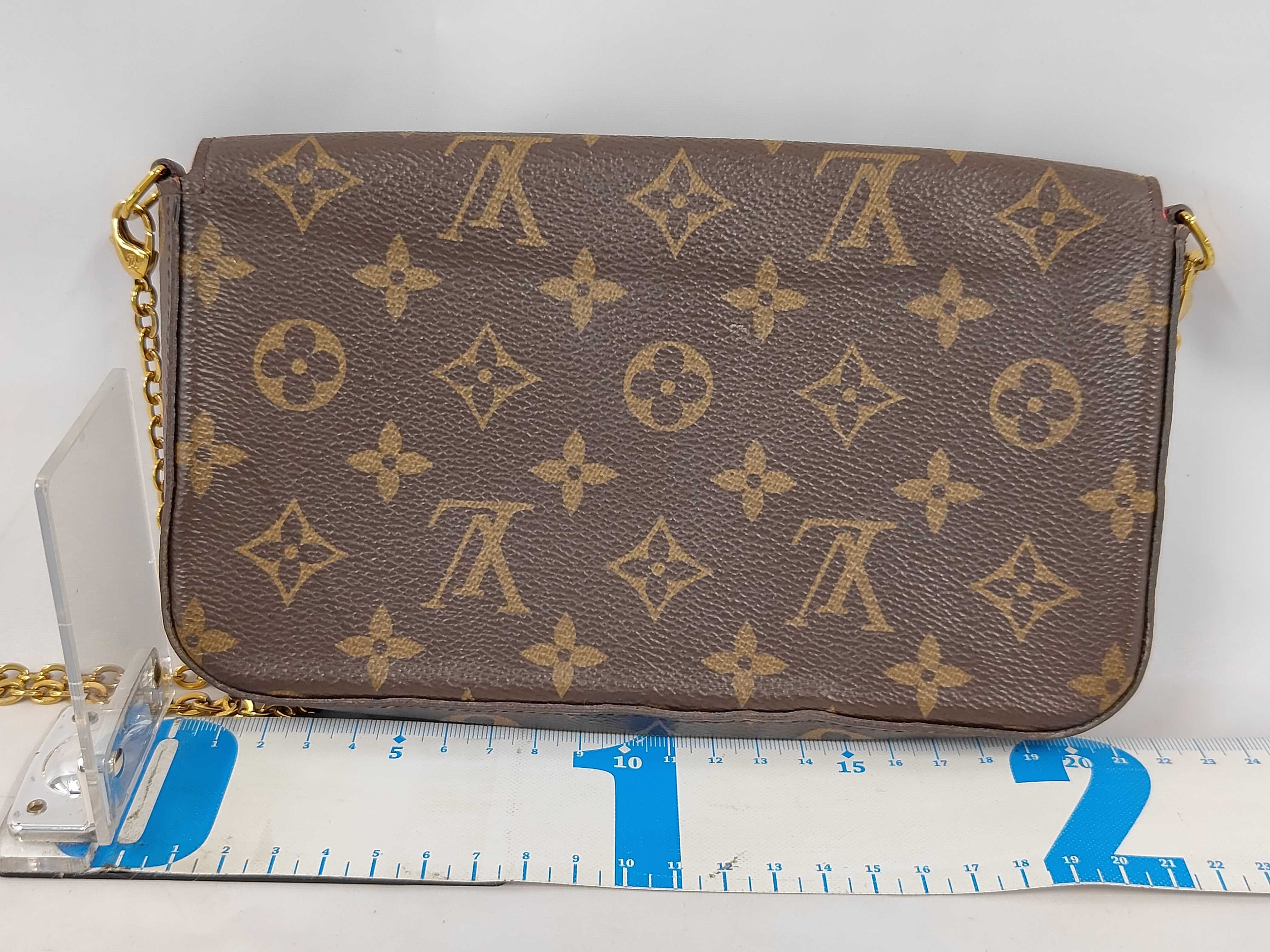 Chain Shoulder Bag — view 2