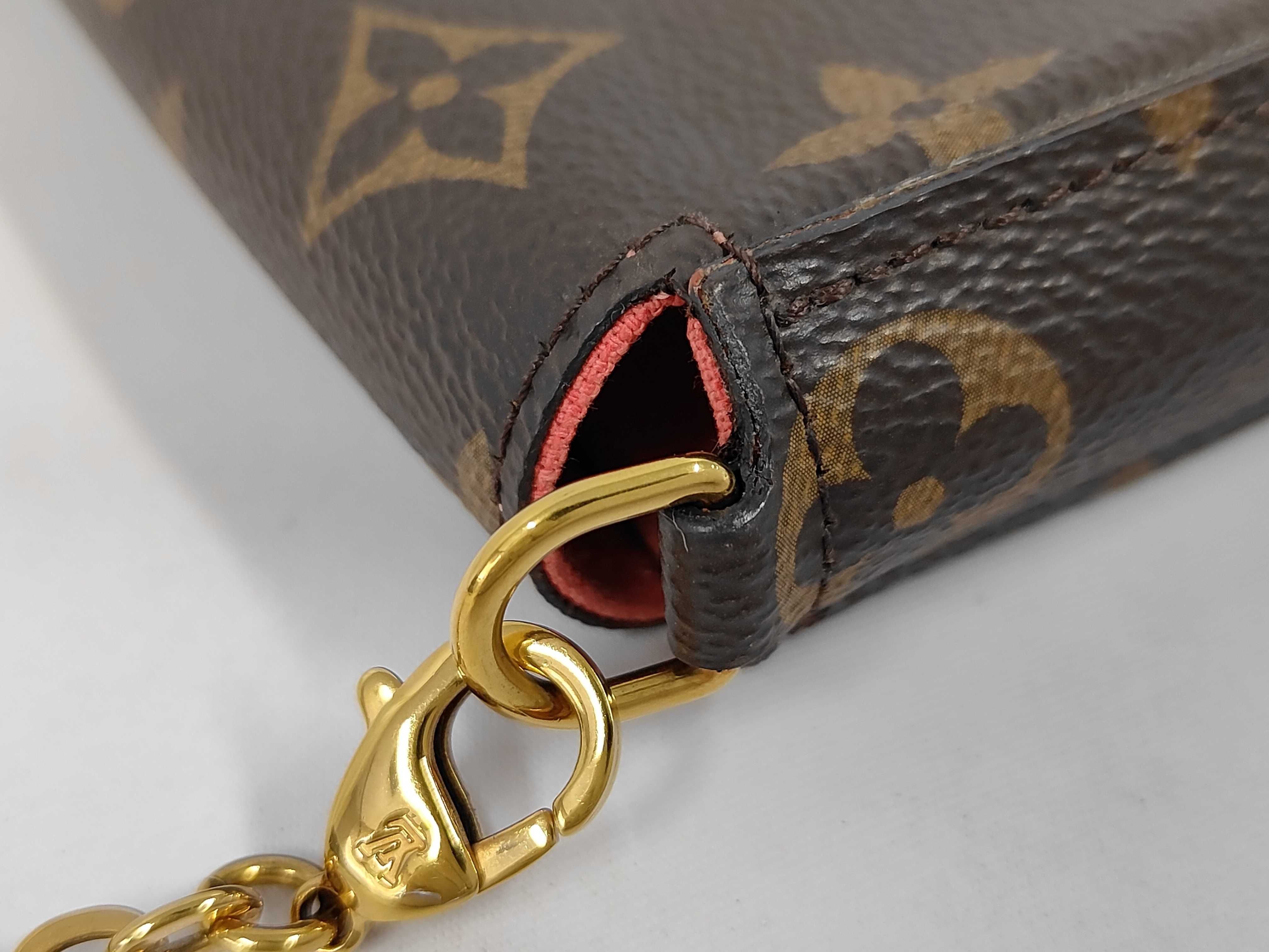 Chain Shoulder Bag — view 7