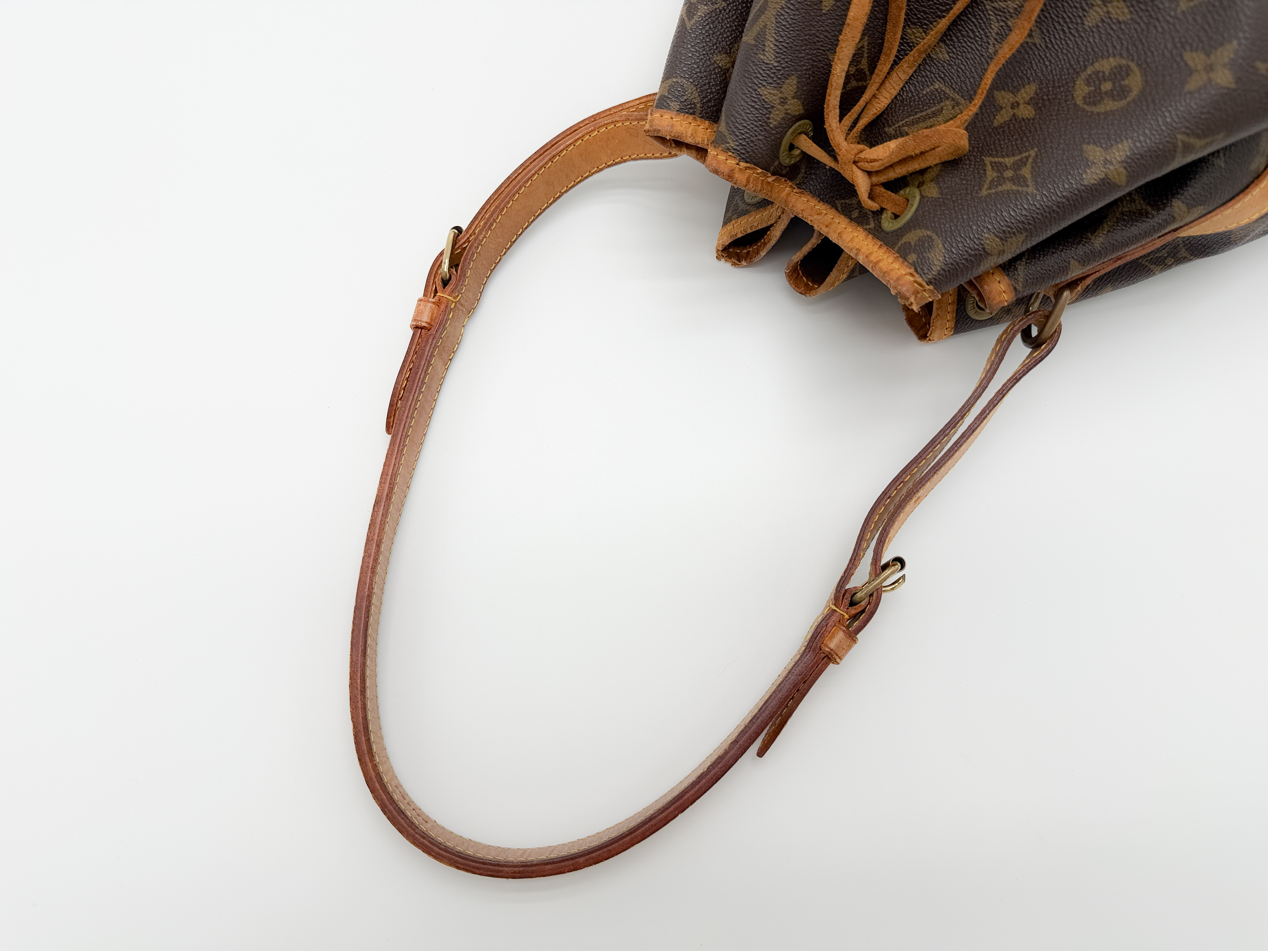 Monogram M42224 Noe Shoulder Bag — view 3