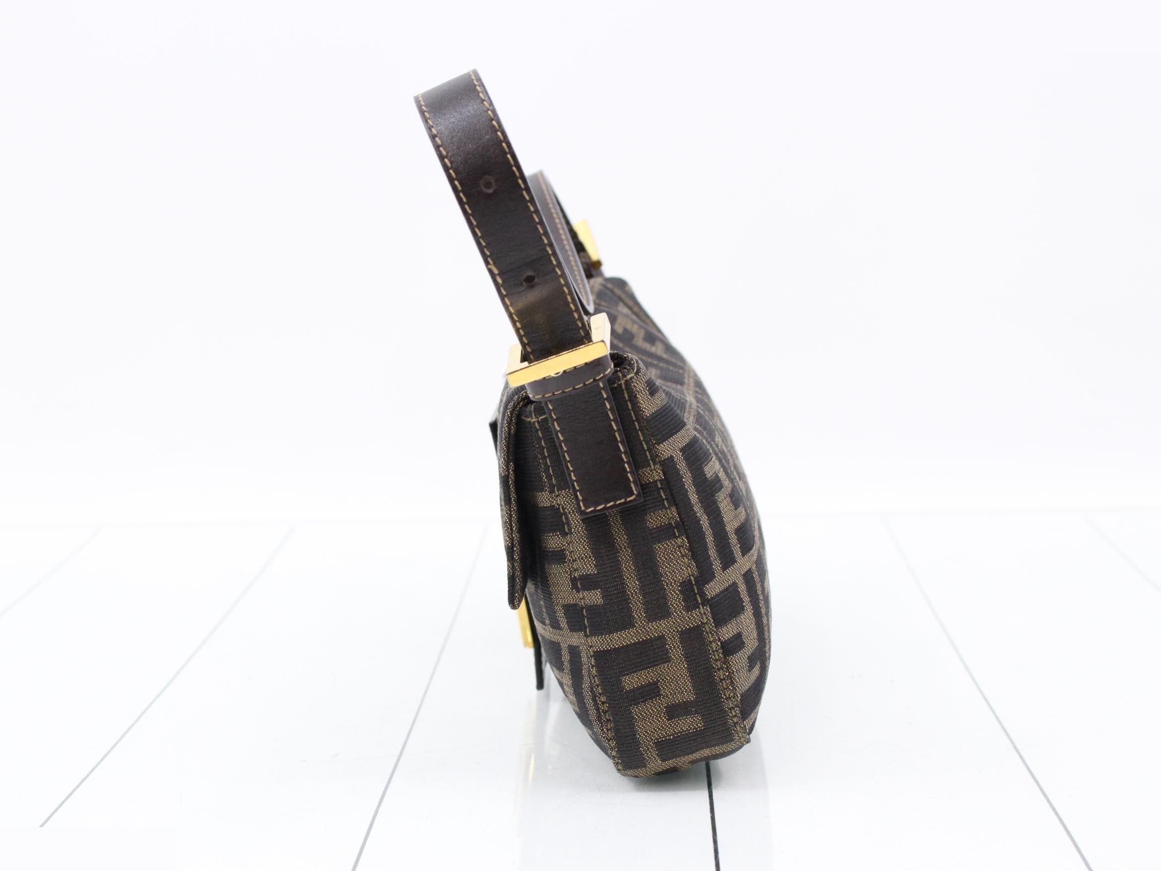 Zucca (bag) - Shoulder bag — view 3