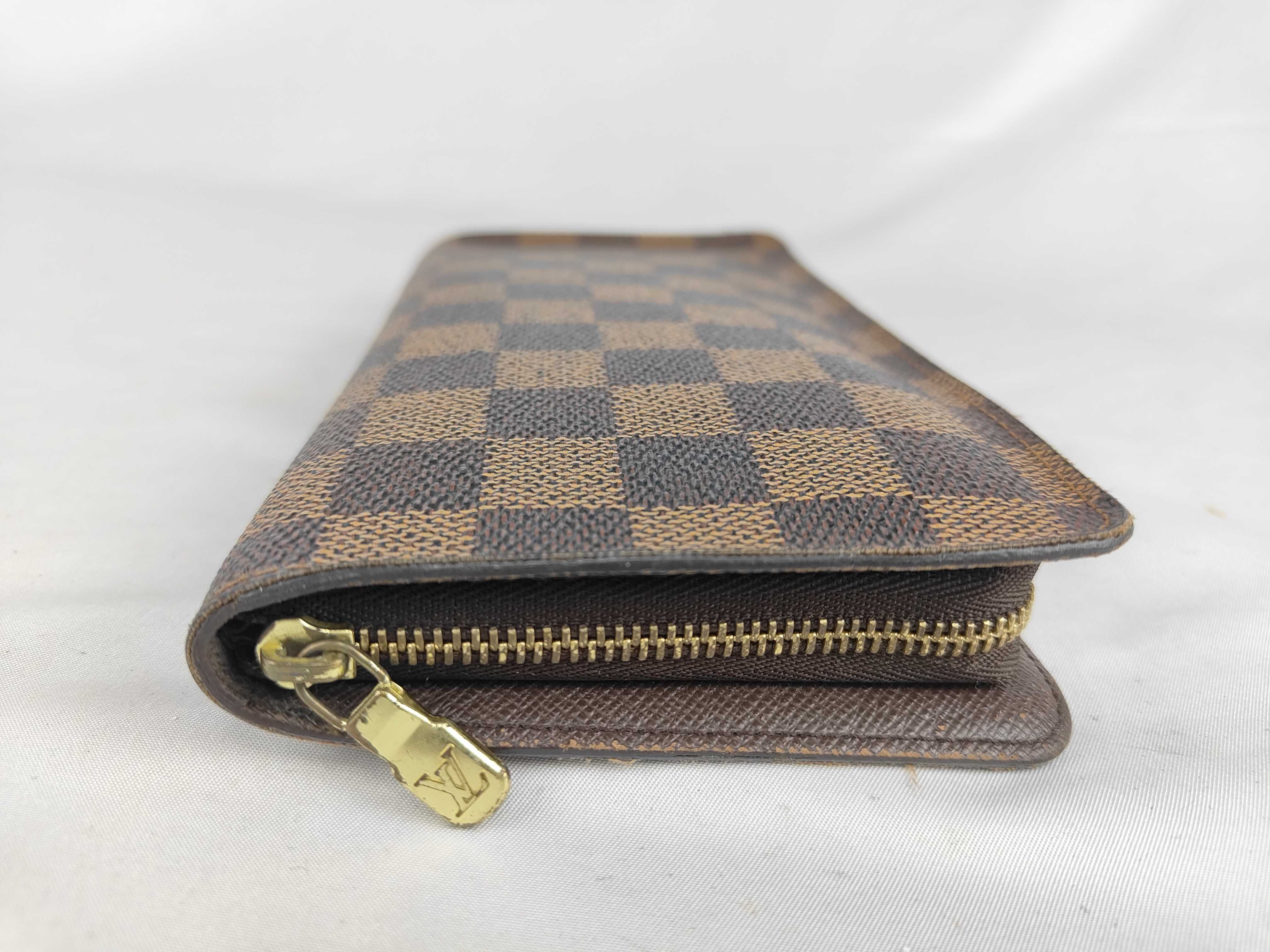 Damier Portemonnaie Zip Wallet — view 4