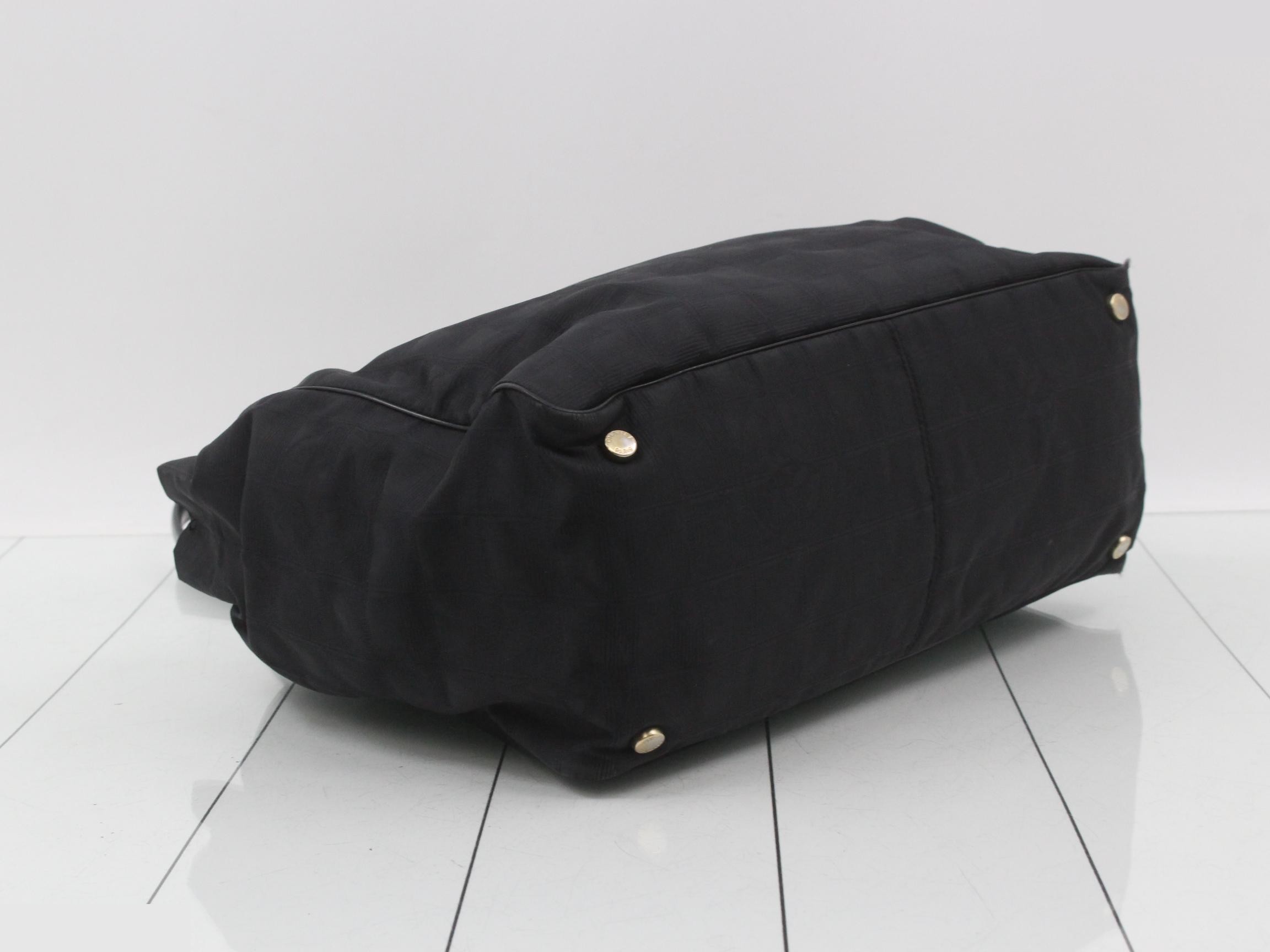New Travel Line (Bag) - Tote Bag MM Black — view 5
