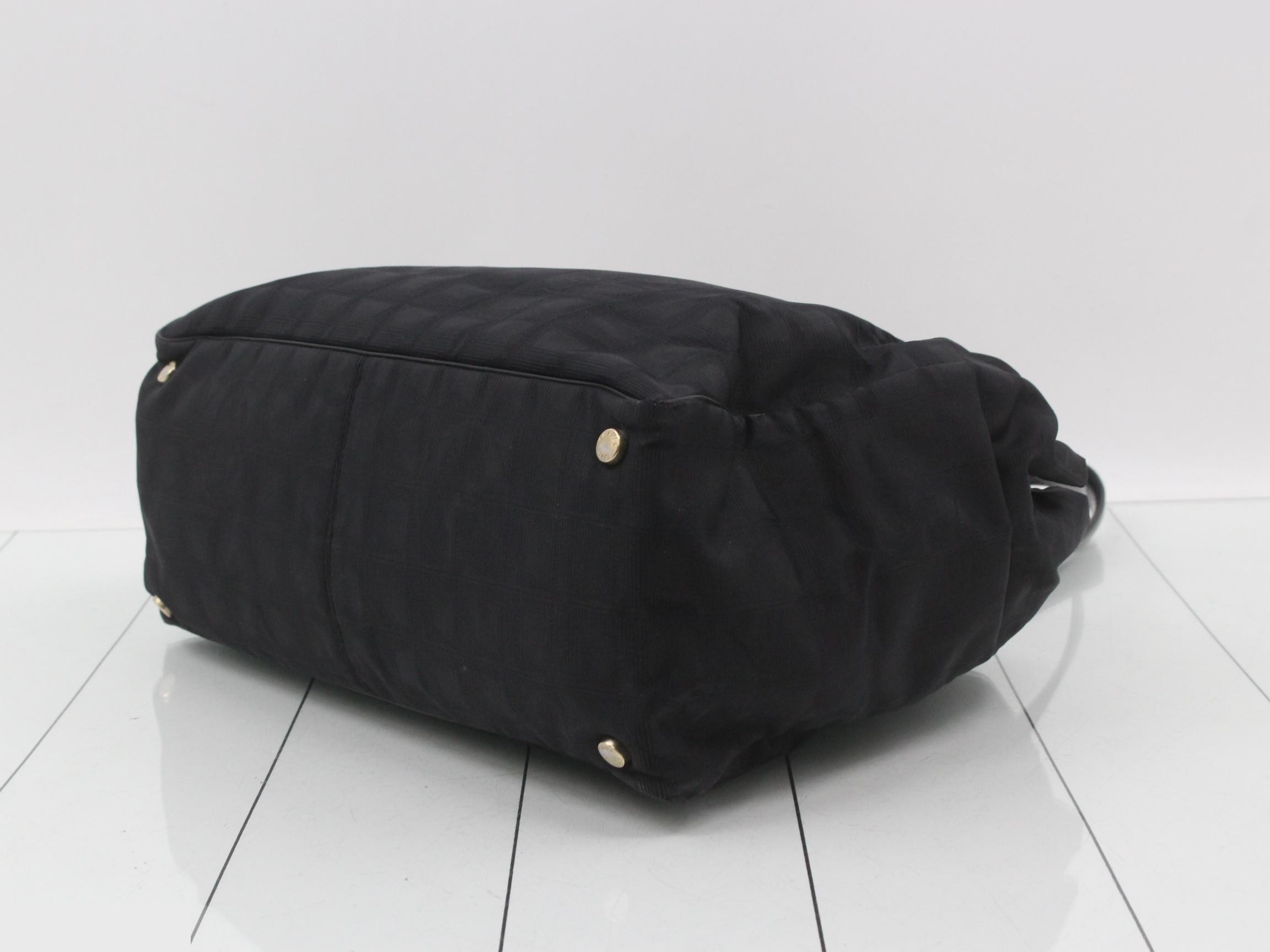 New Travel Line (Bag) - Tote Bag MM Black — view 6