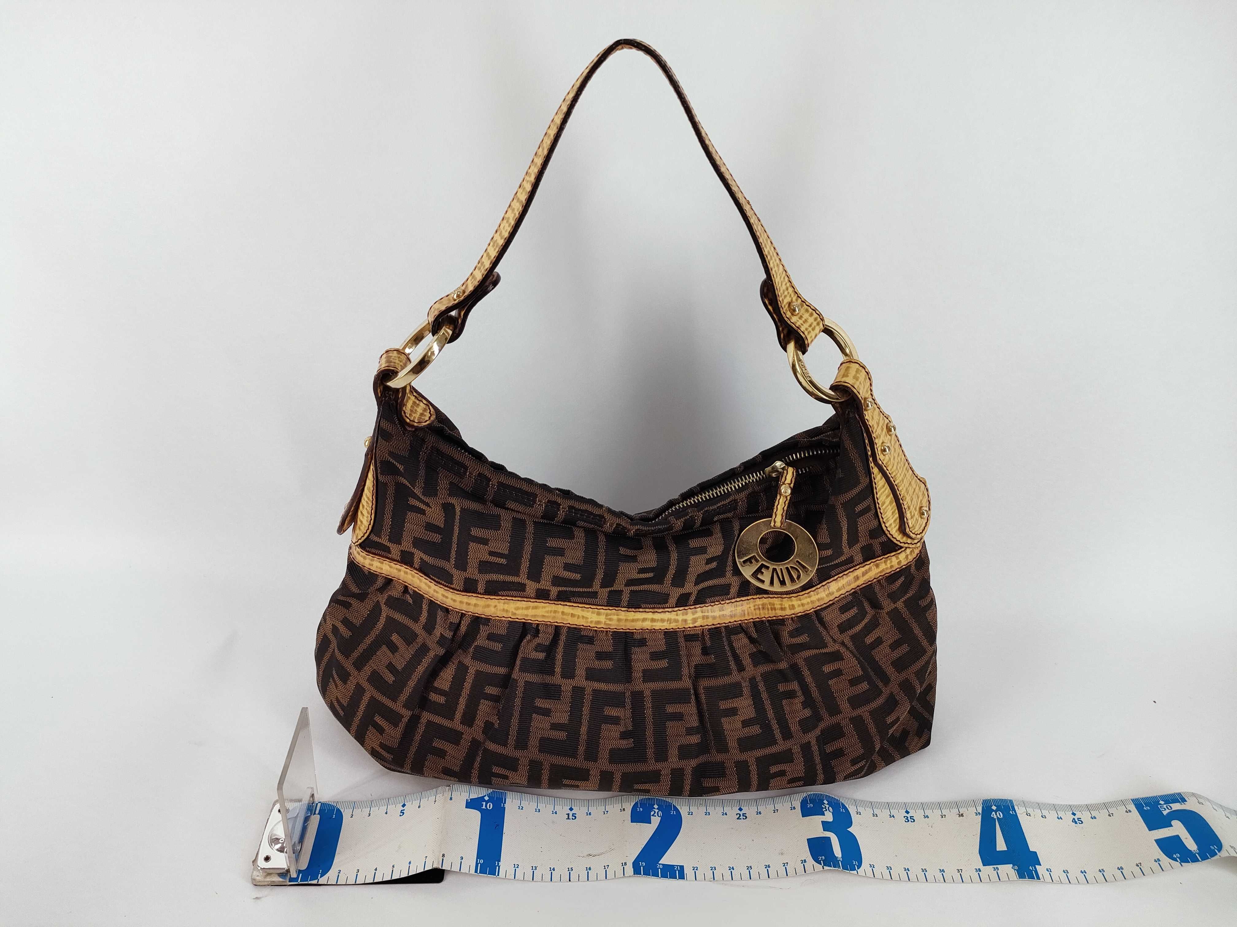 shoulder bag — view 2