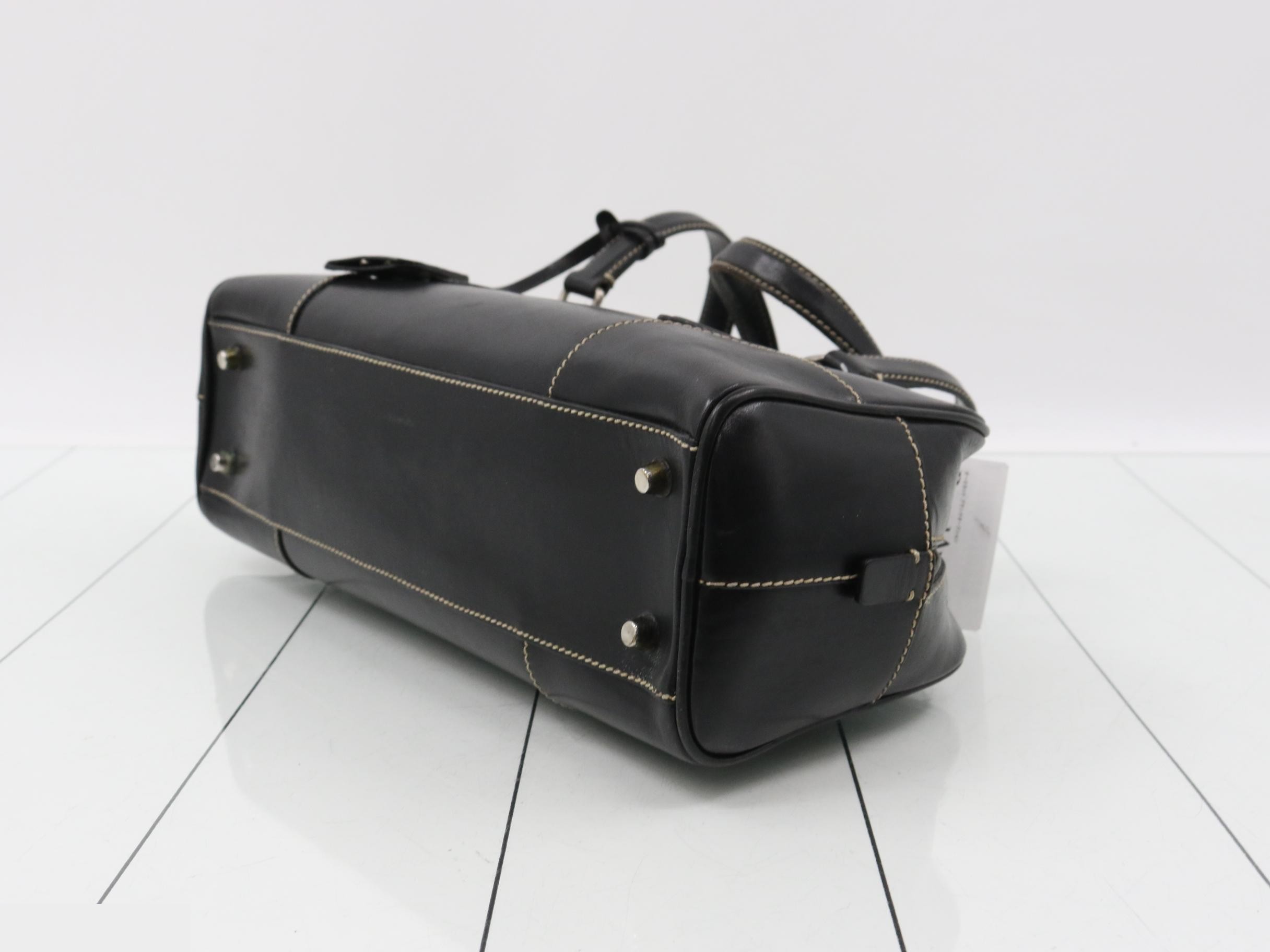 Leather bag/handbag with clochette — view 6