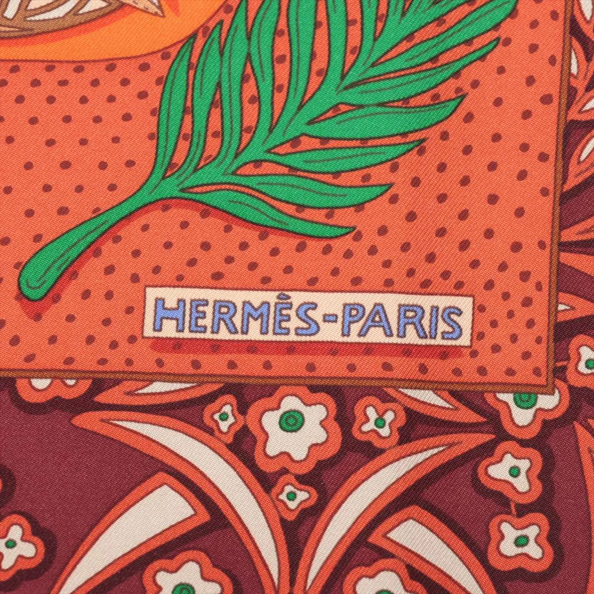 Carre 90 Zenobie Reine de Palmyre Queen of Palmyra Zenobia Scarf Silk Orange x Blue — view 6