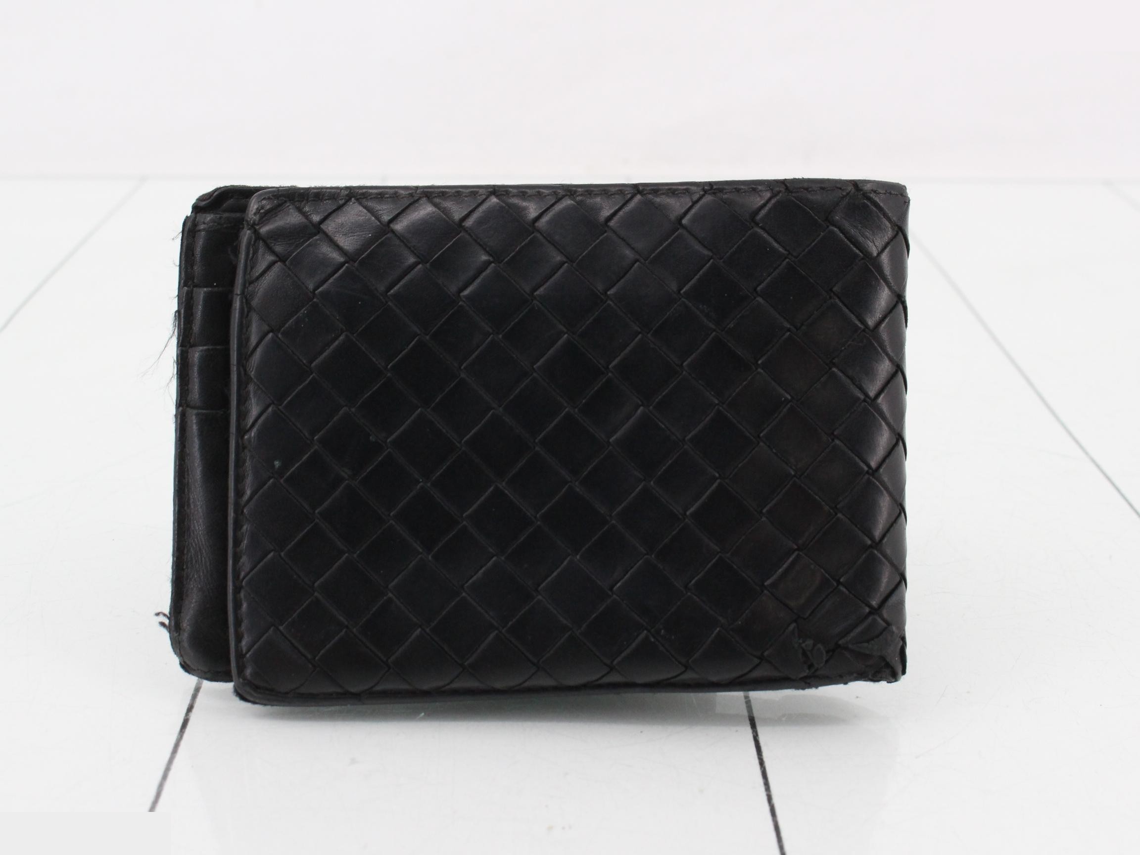 Intrecciato bi-fold wallet — view 2