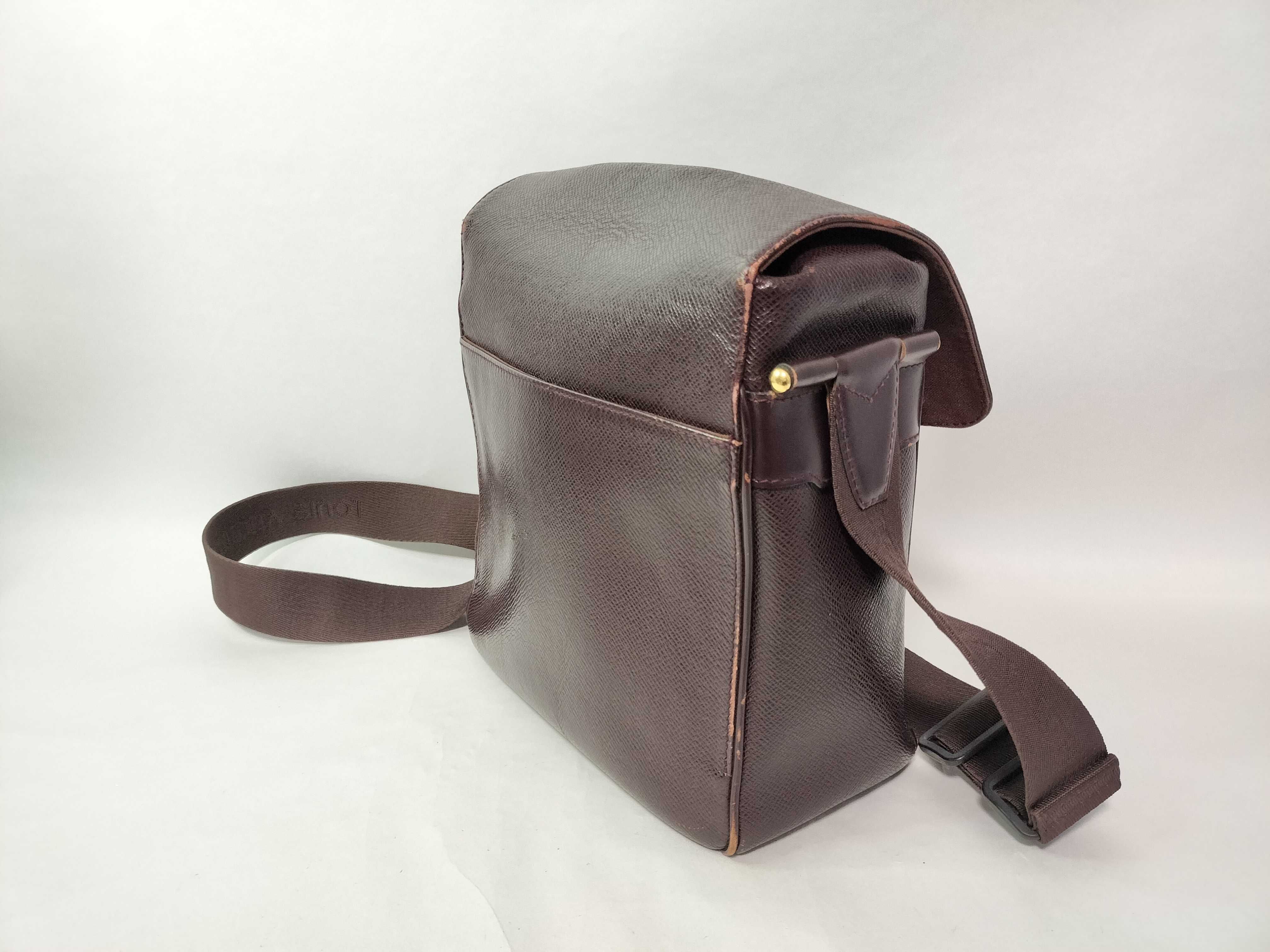 Taiga Yaranga M30826 Brown SP0033 Shoulder Bag — view 3