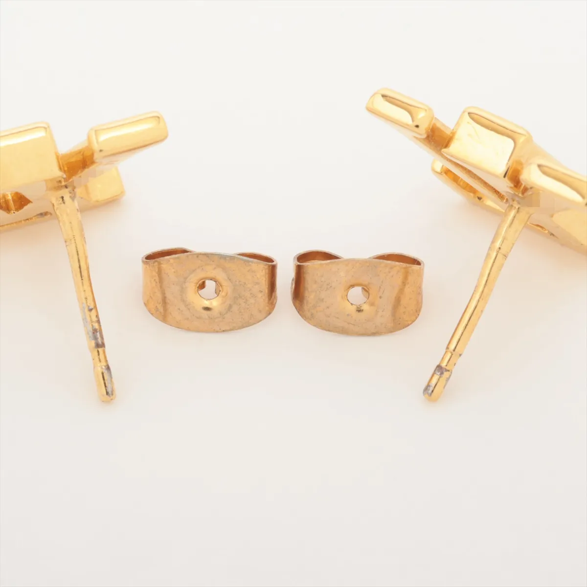 M00610 Boucles d'Oreilles LV Iconic AK1252 Earrings (Pair) GP Gold. Shows wear, tarnishing, — view 4