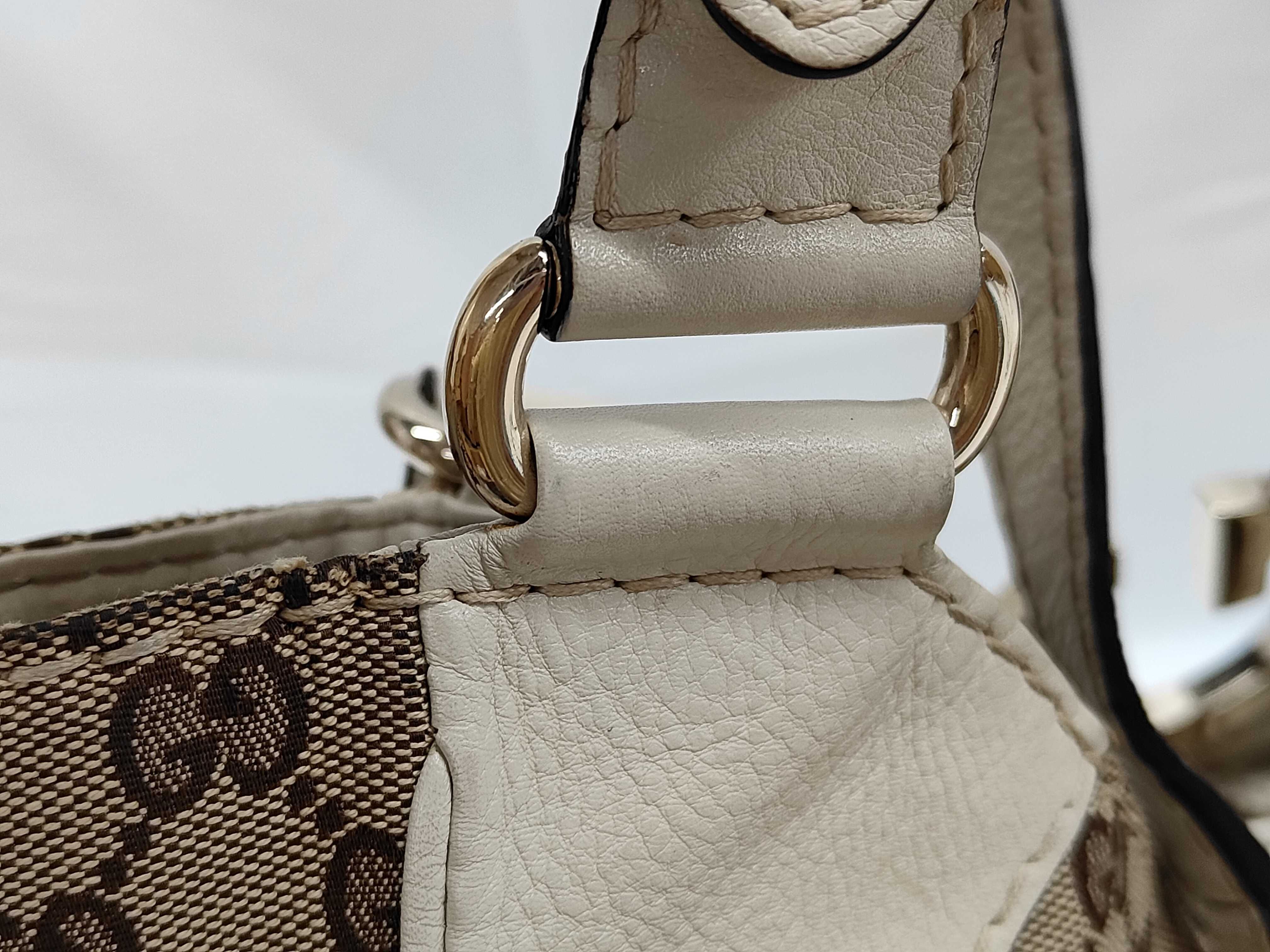 GG Canvas Charlotte Interlocking Hobo Bag Handbag — view 4