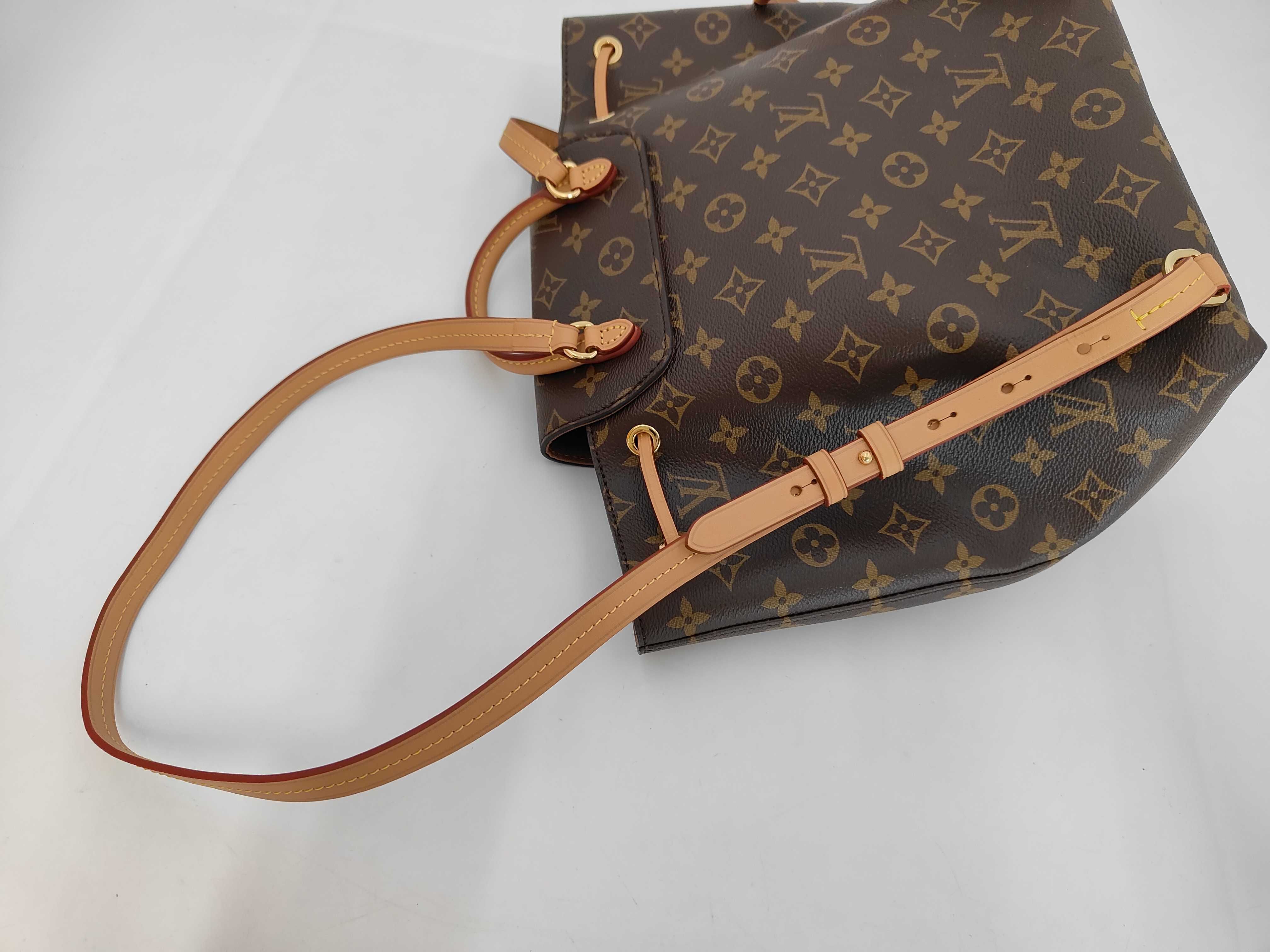 LV Backpack — view 3