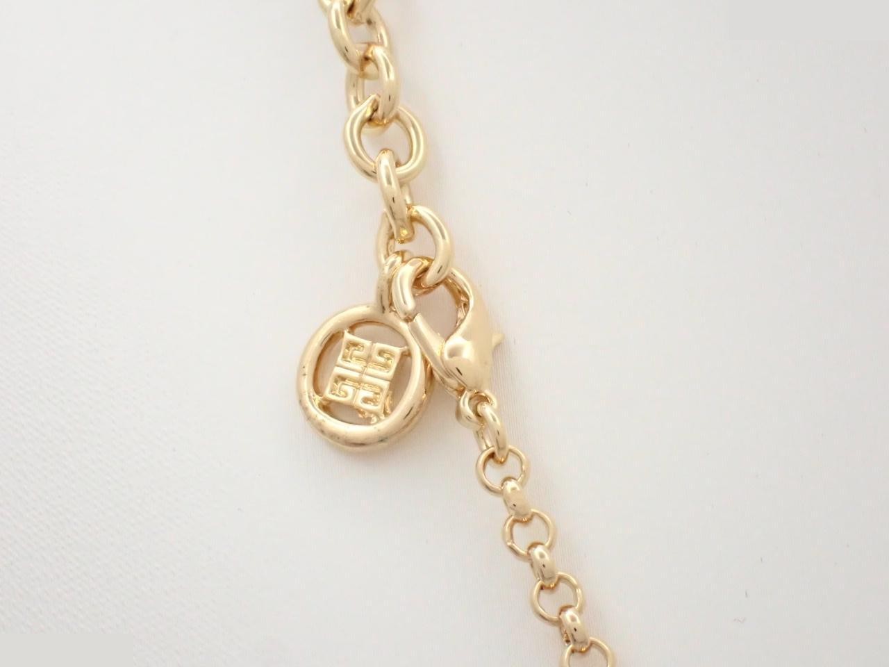 Other line: Precious metals, necklaces, pendants, neck circumference approximately 64 cm. — view 2