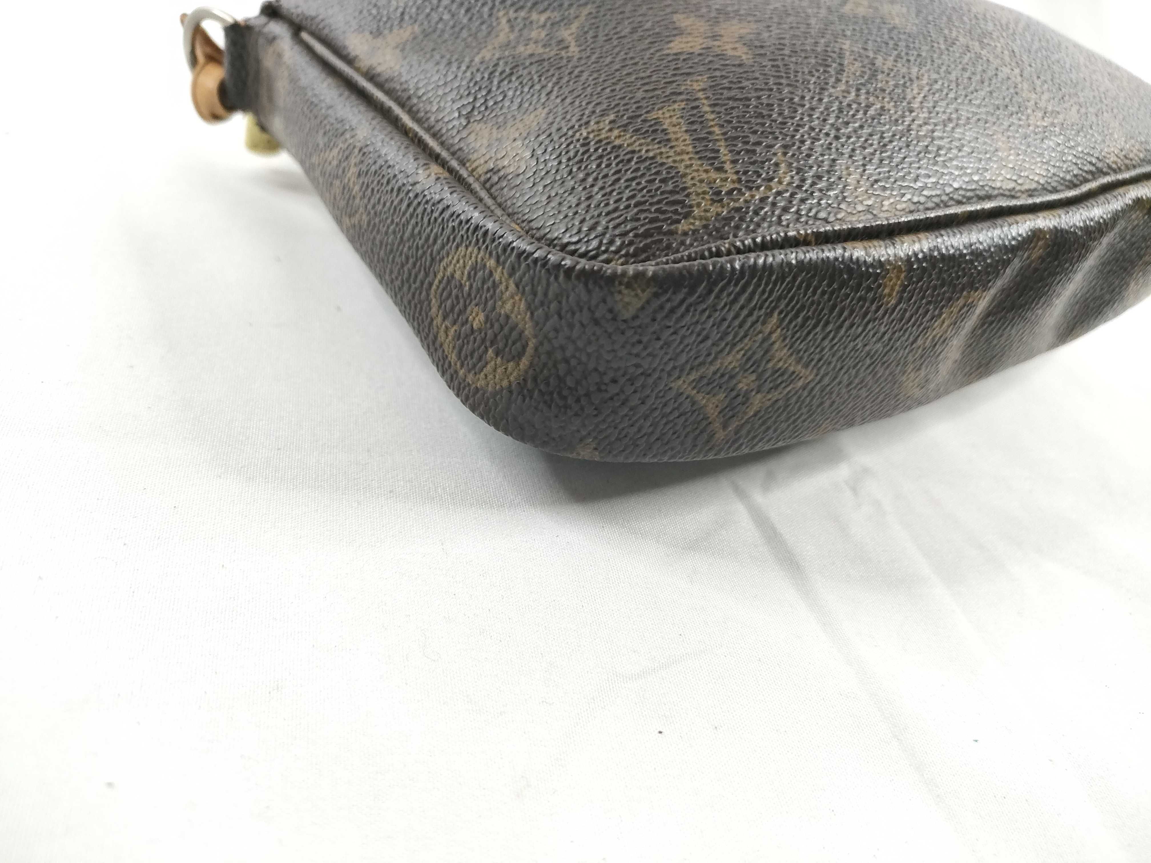 Monogram Pochette Accessoires VI1011 Tote Bag — view 3