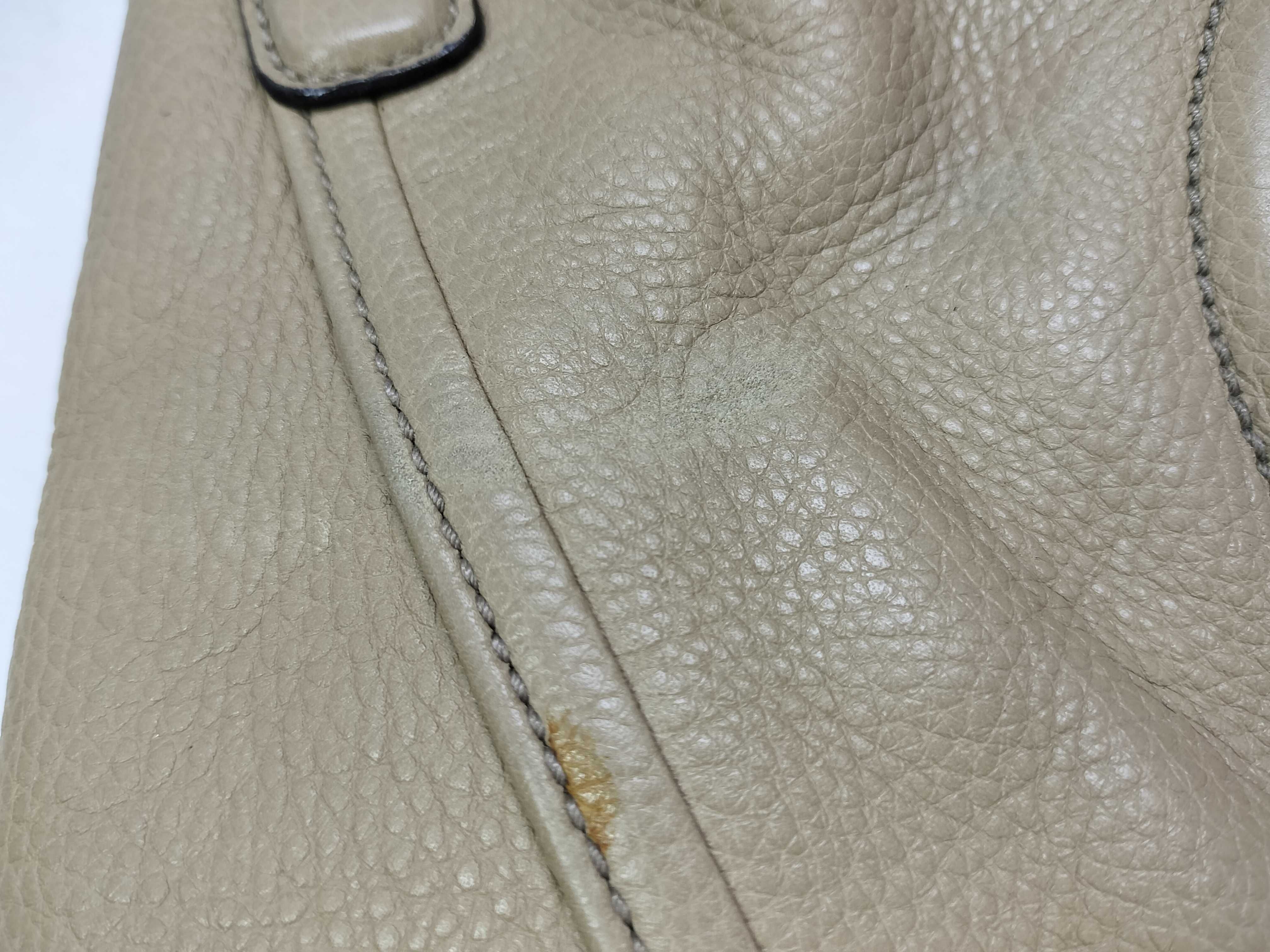 Soho Interlocking G 282309 Leather Tote Bag — view 15