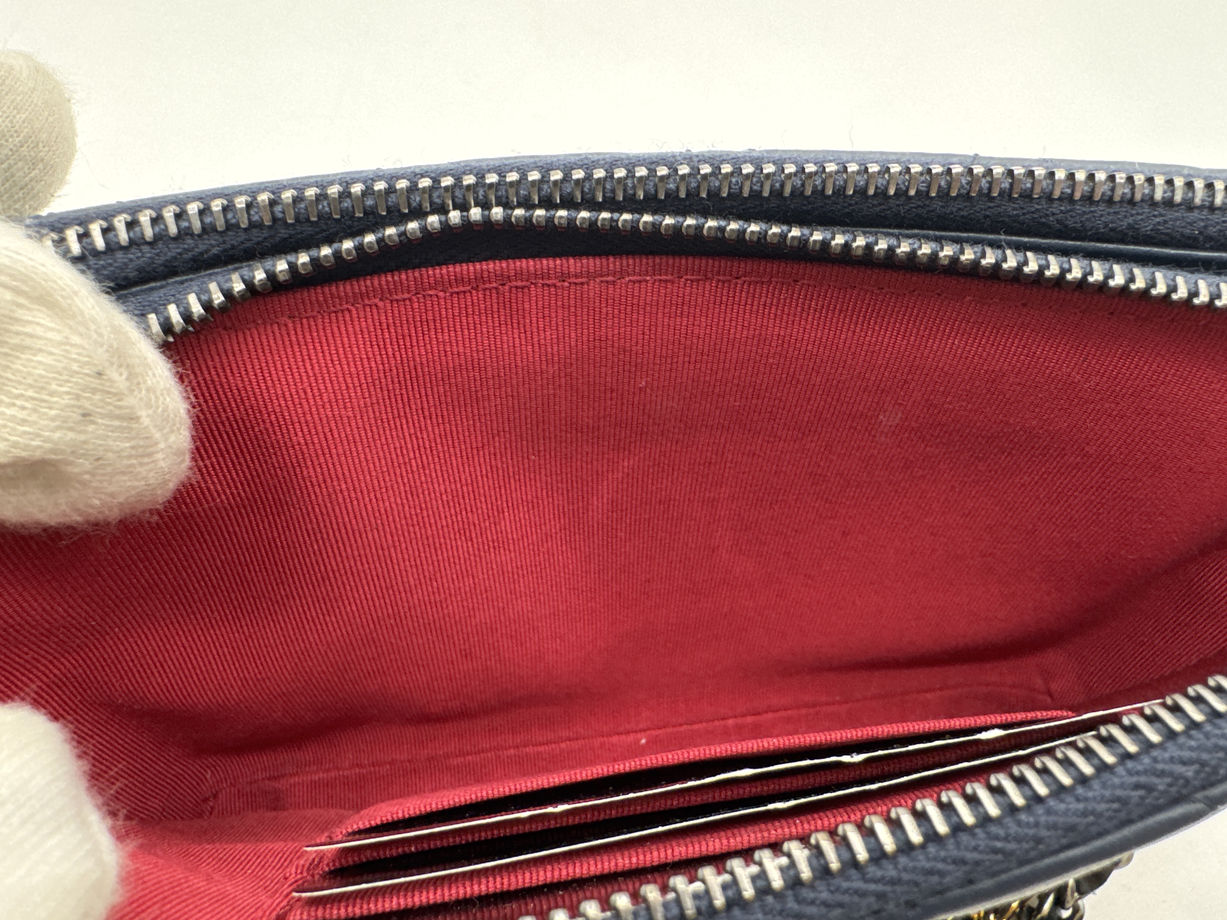 Gabrielle de Shoulder Bag — view 11