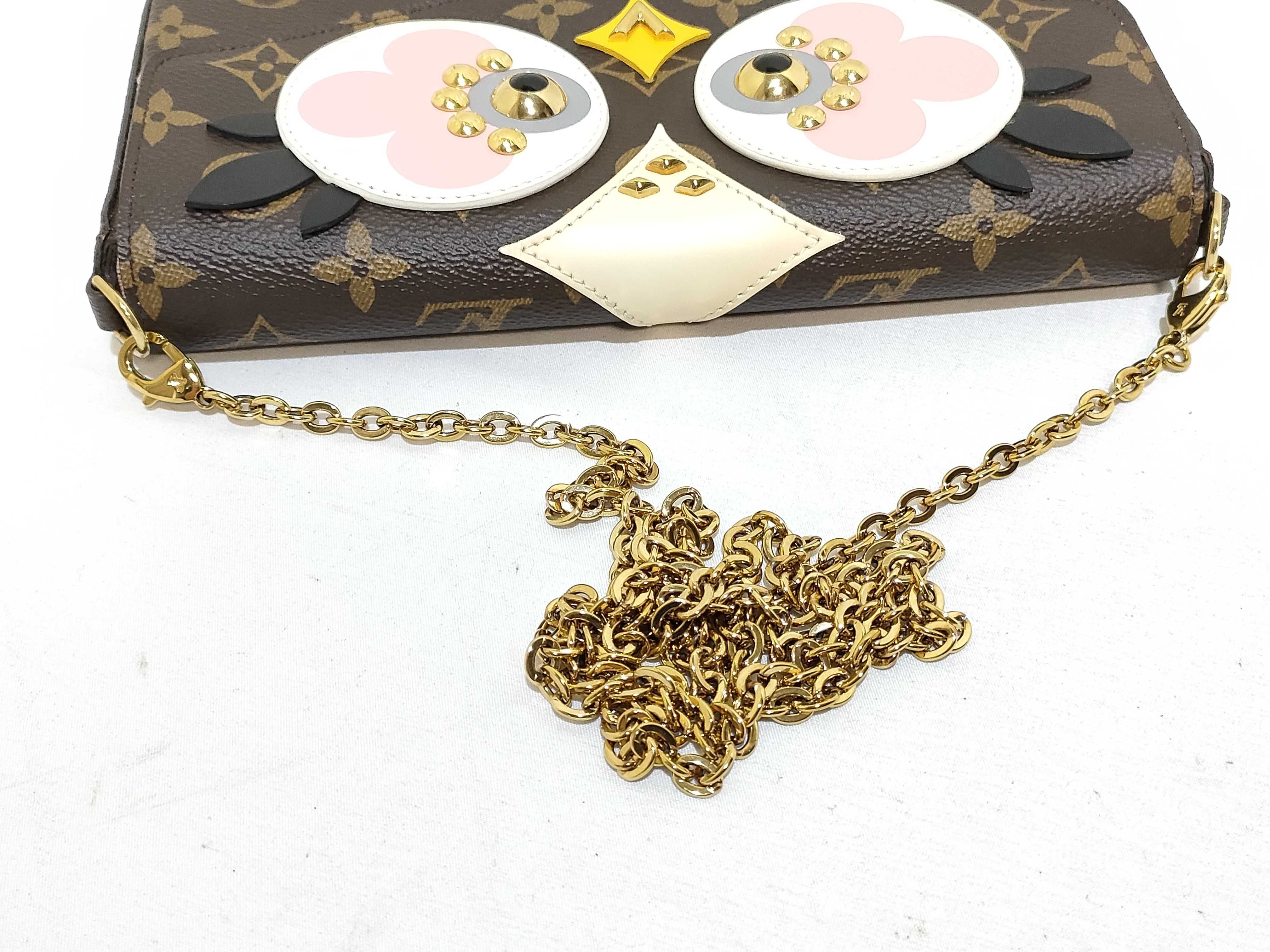 Monogram Louis Vuitton Chain Shoulder Bag — view 3