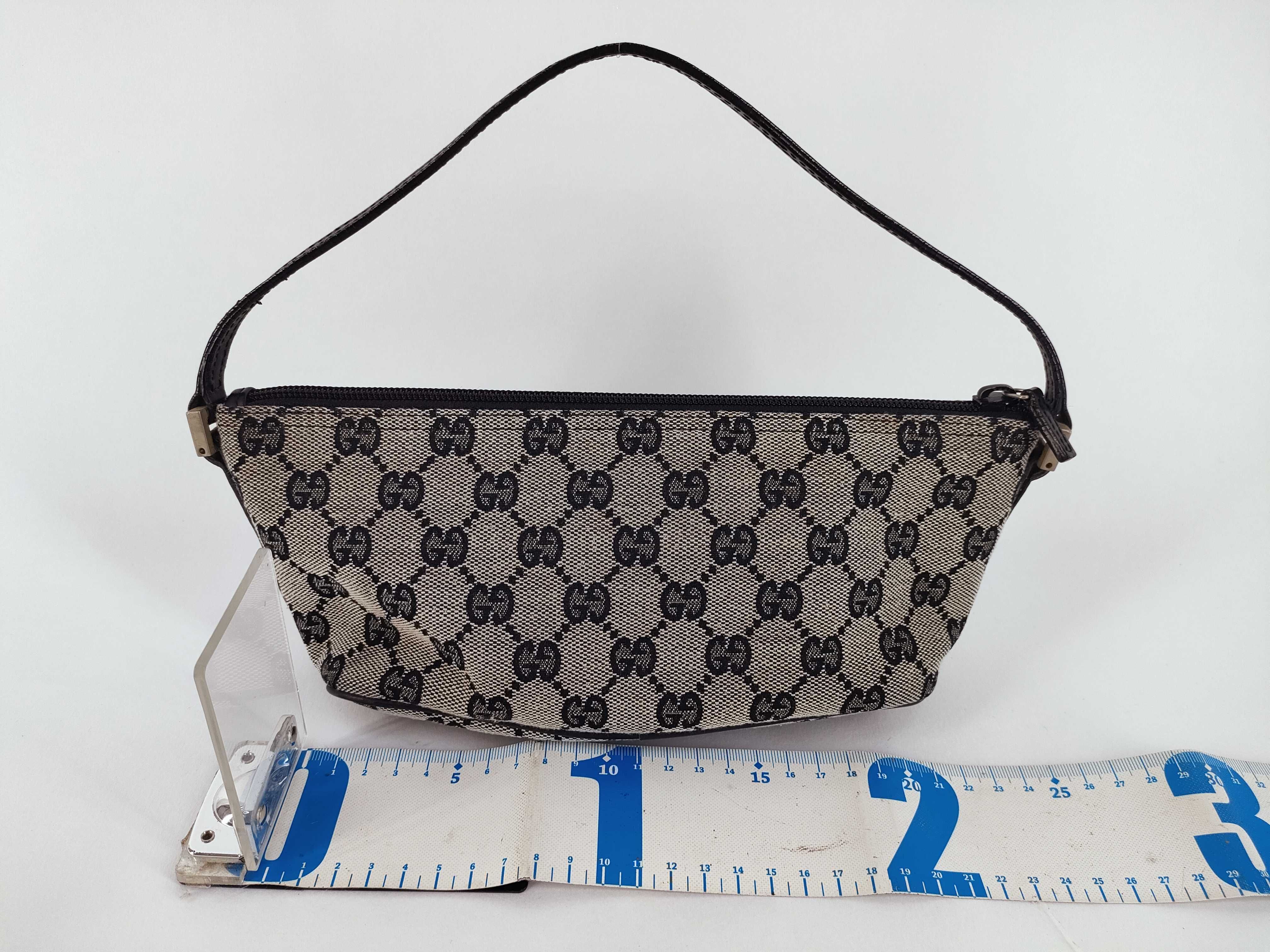 GG Canvas Gucci GG Canvas Accessories Pouch — view 2