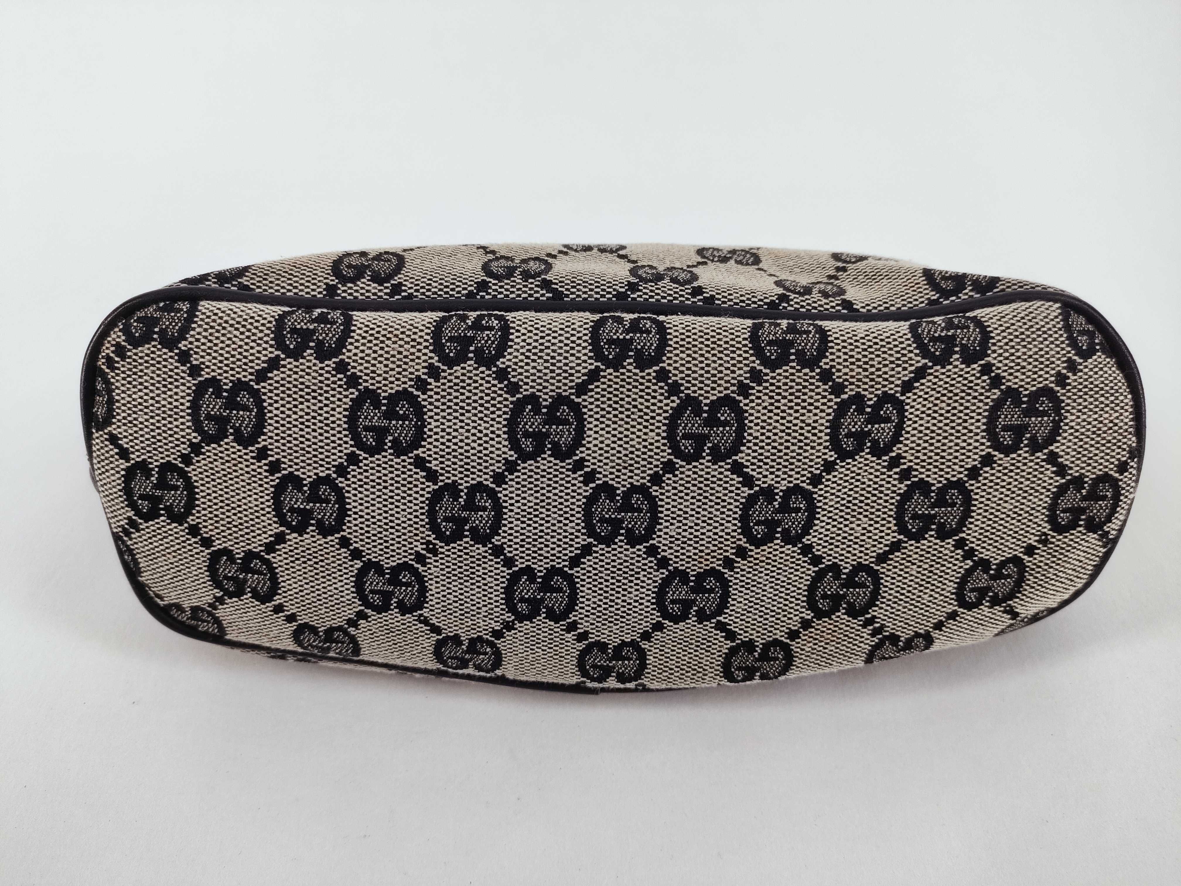 GG Canvas Gucci GG Canvas Accessories Pouch — view 7