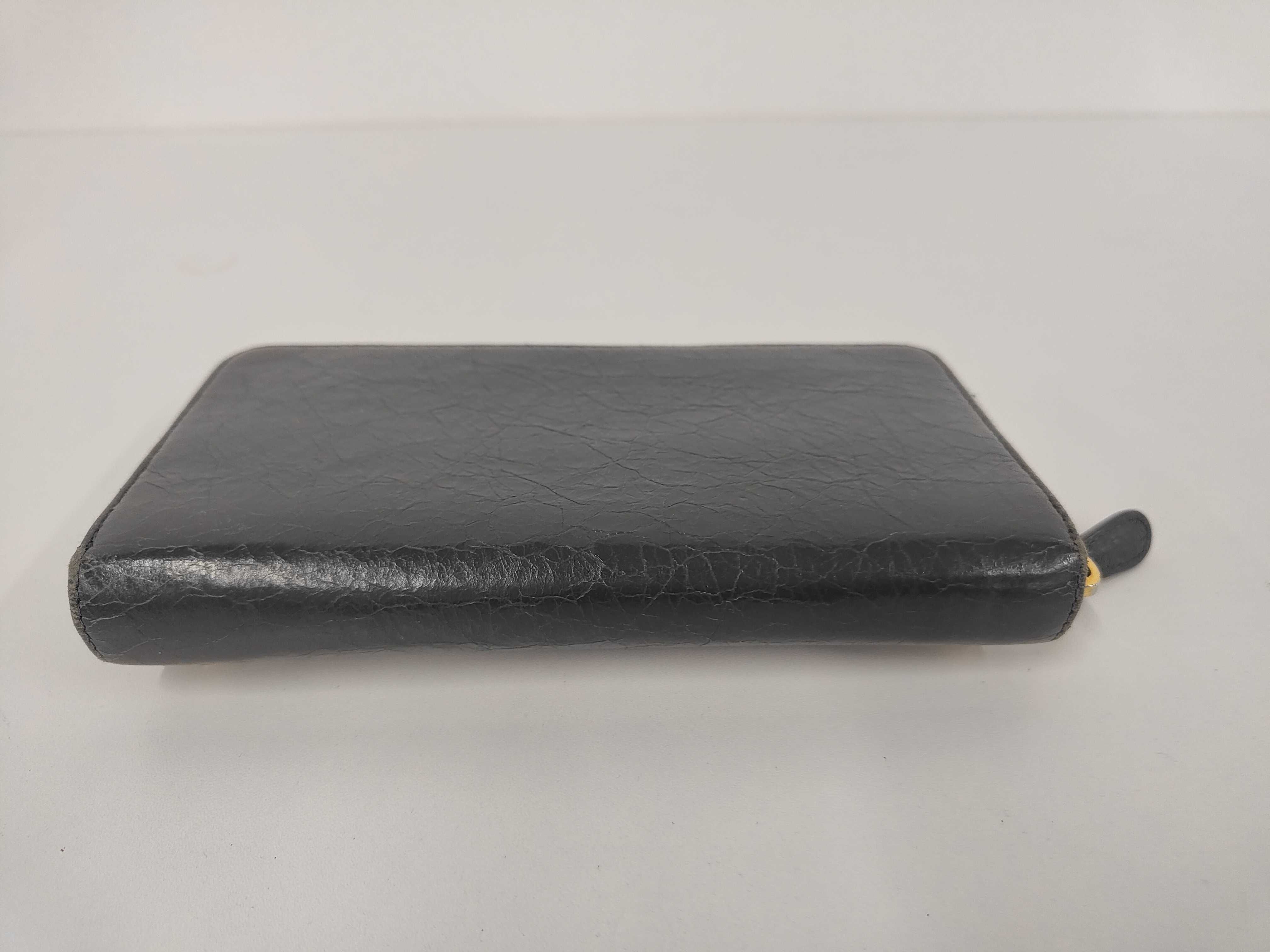 Classic Zippy Wallet — view 3