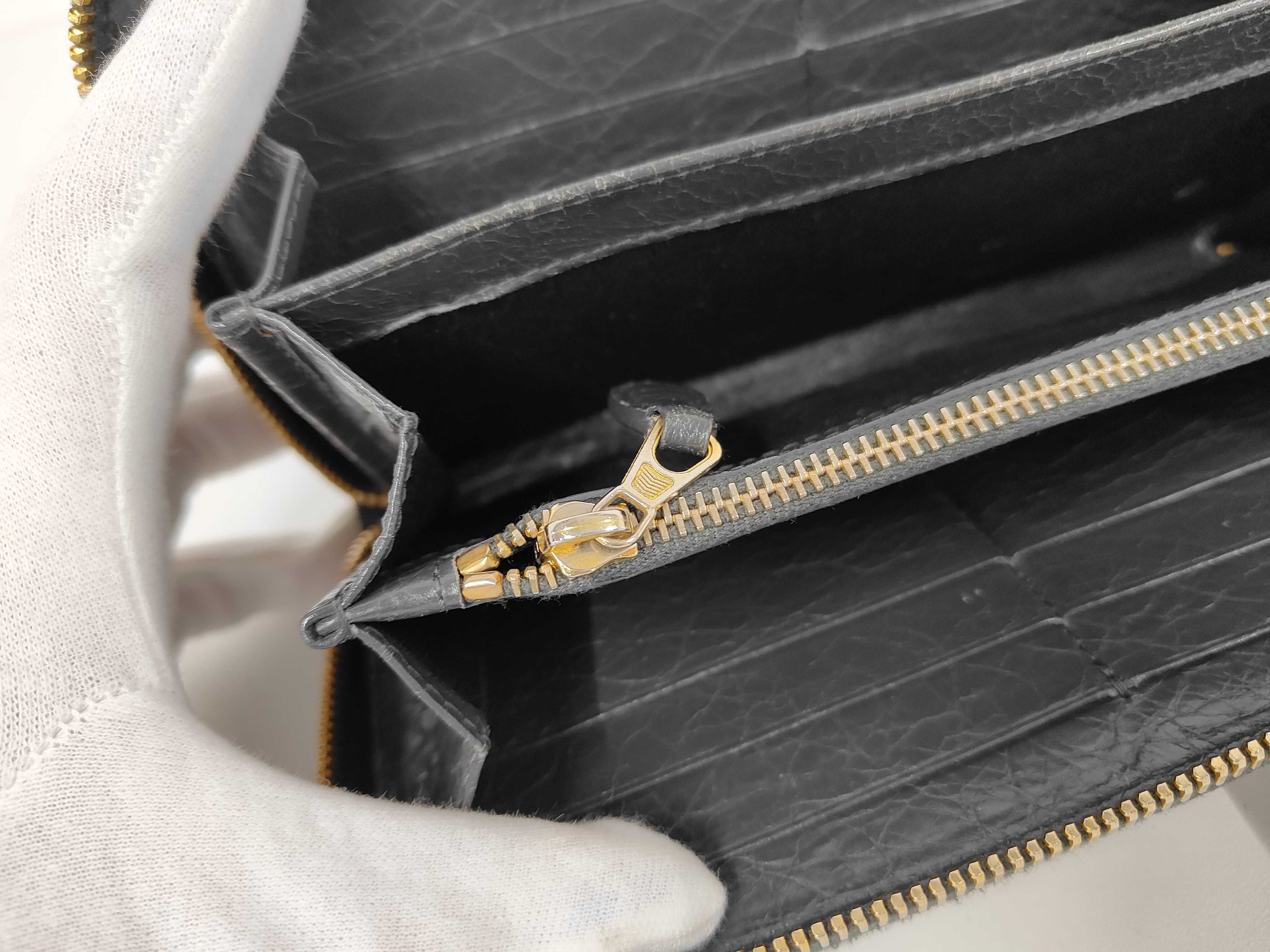 Classic Zippy Wallet — view 9