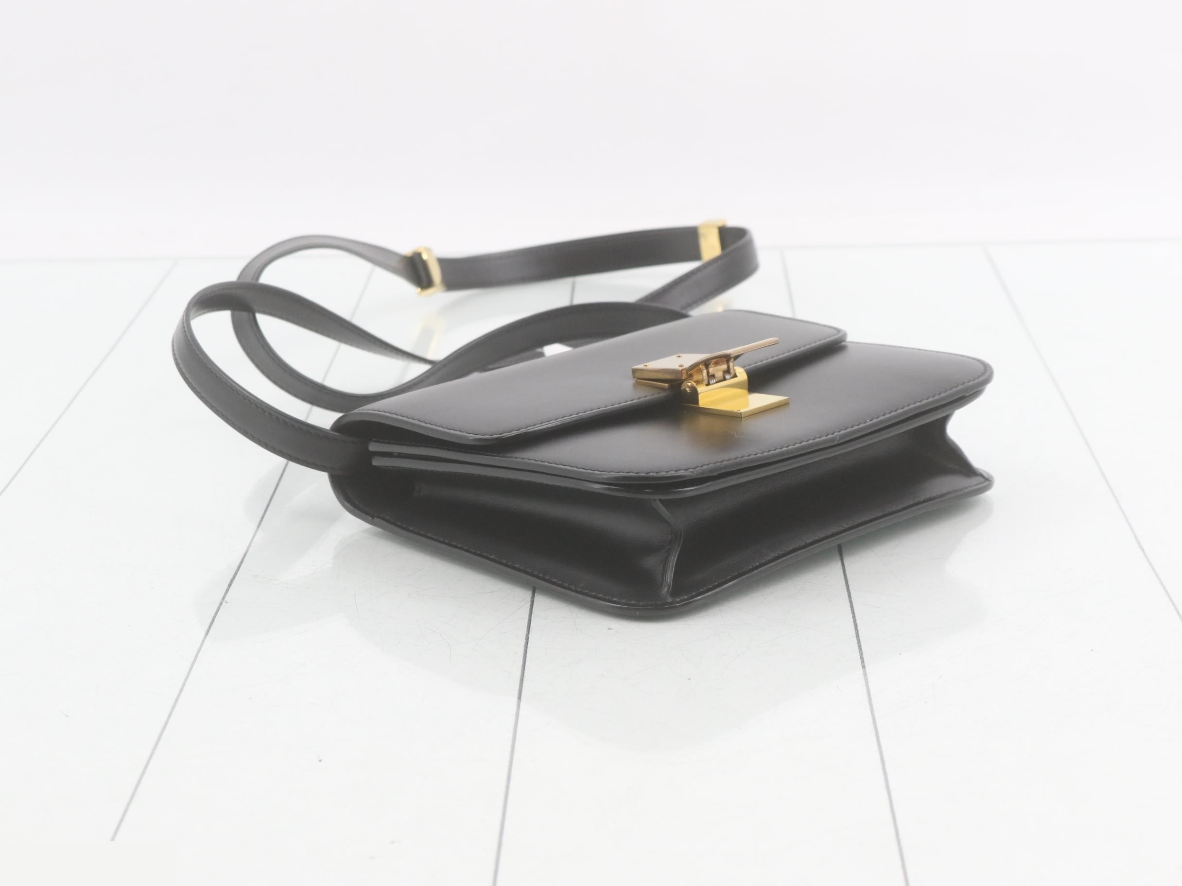 Bag/Shoulder Bag - Classic Box - Black — view 5