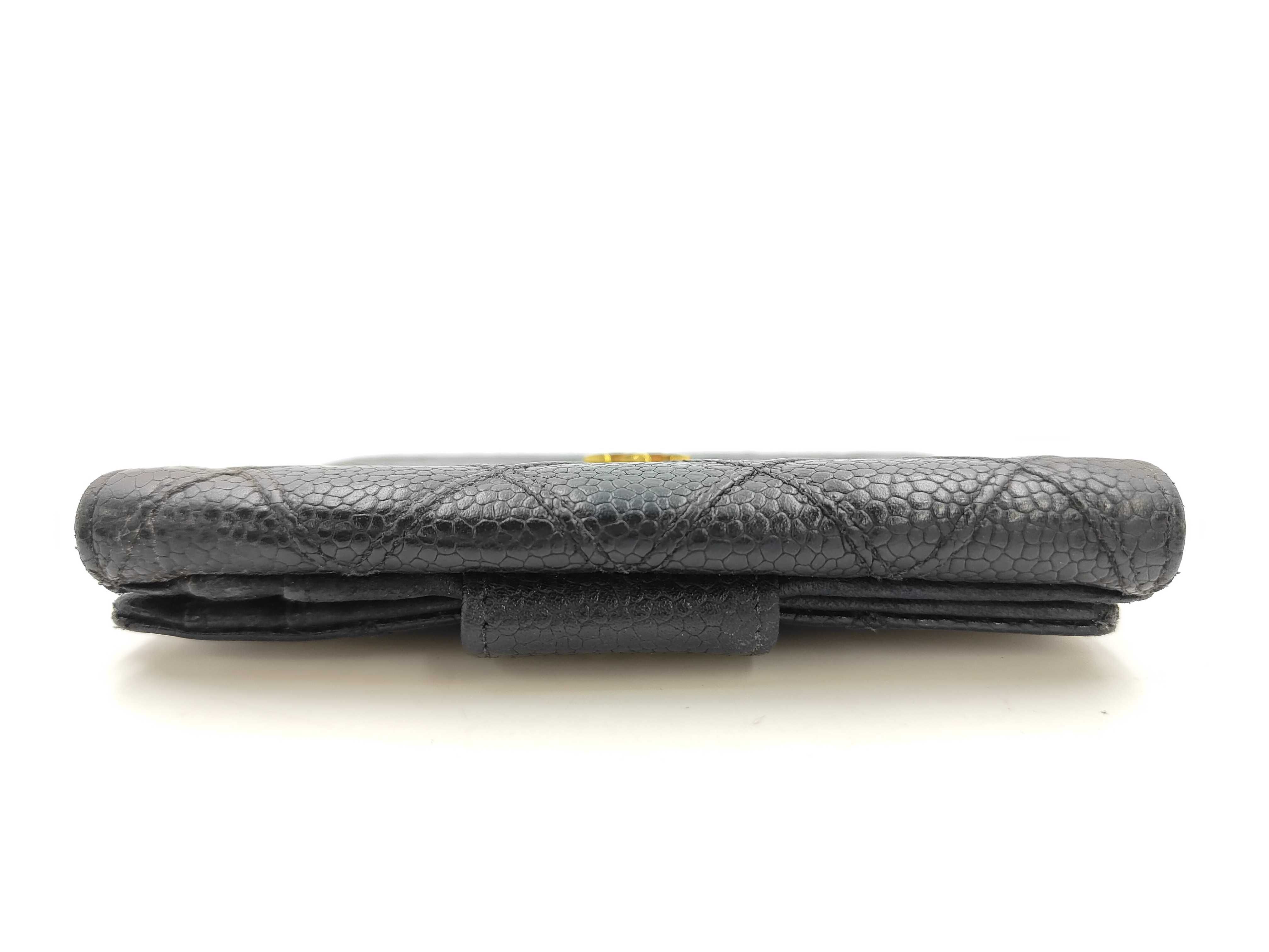 Bicolore Caviar Skin Double Snap Wallet Matelassé Coco Mark Wallet — view 4