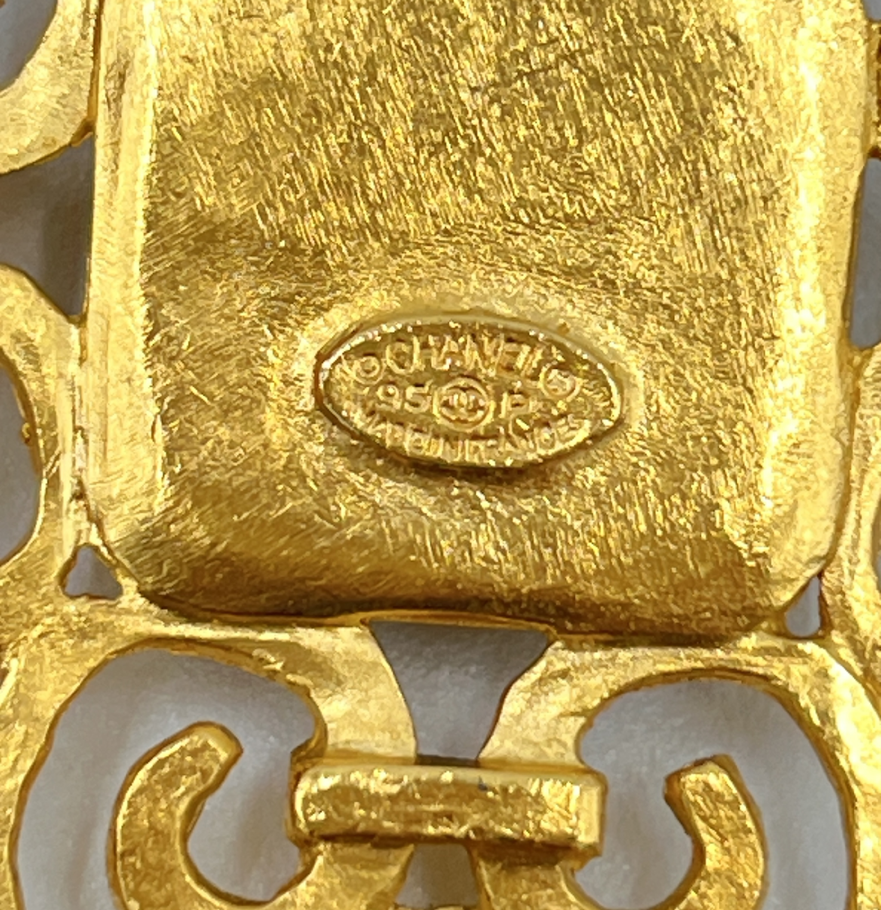 Coco Mark 95P GP x Colored Stone Gold Necklace — view 4