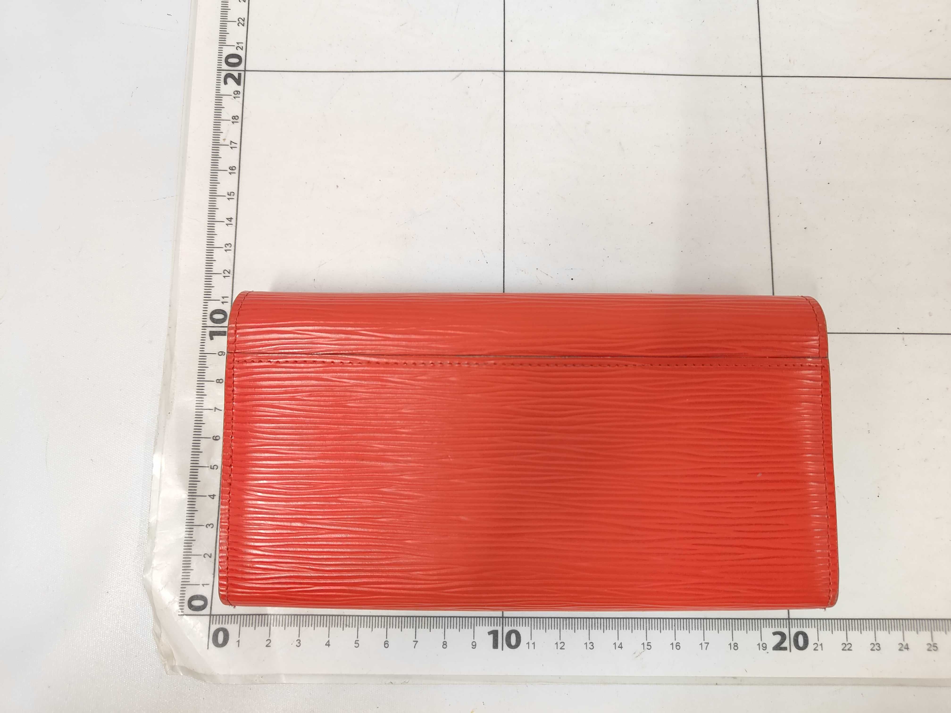 Epi Portefeuille Sarah Red Wallet — view 2