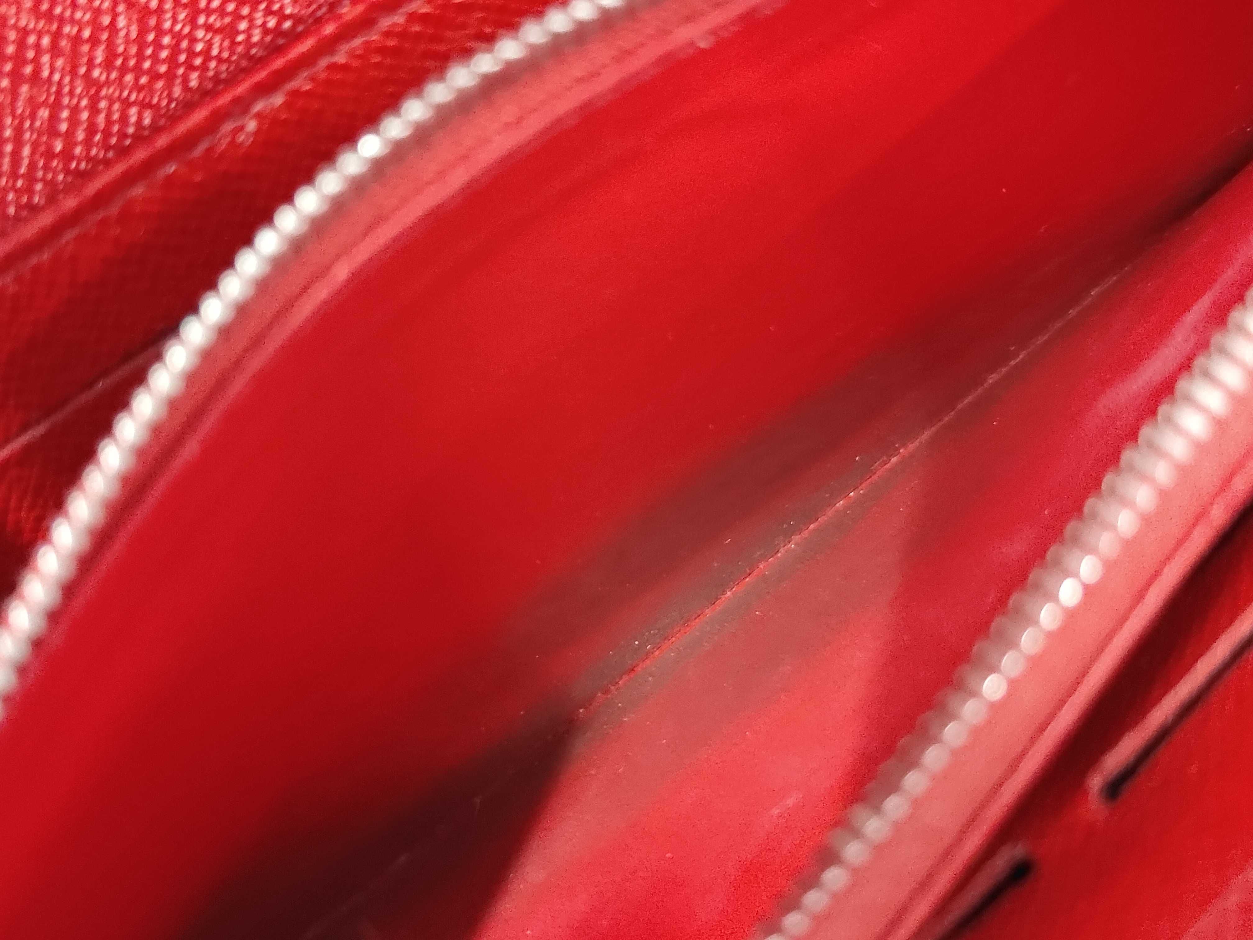 Epi Portefeuille Sarah Red Wallet — view 14