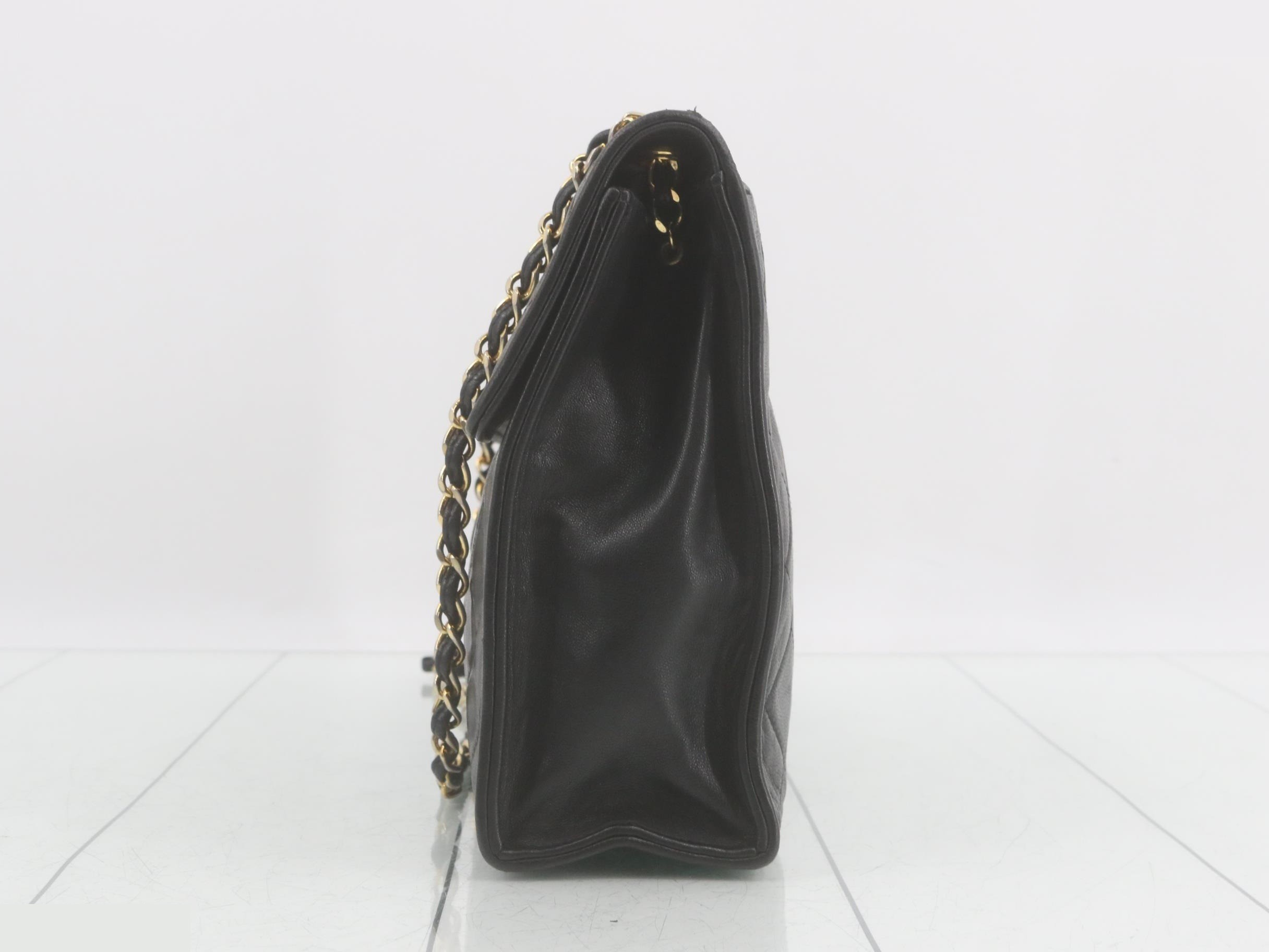 Matelasse shoulder bag — view 3