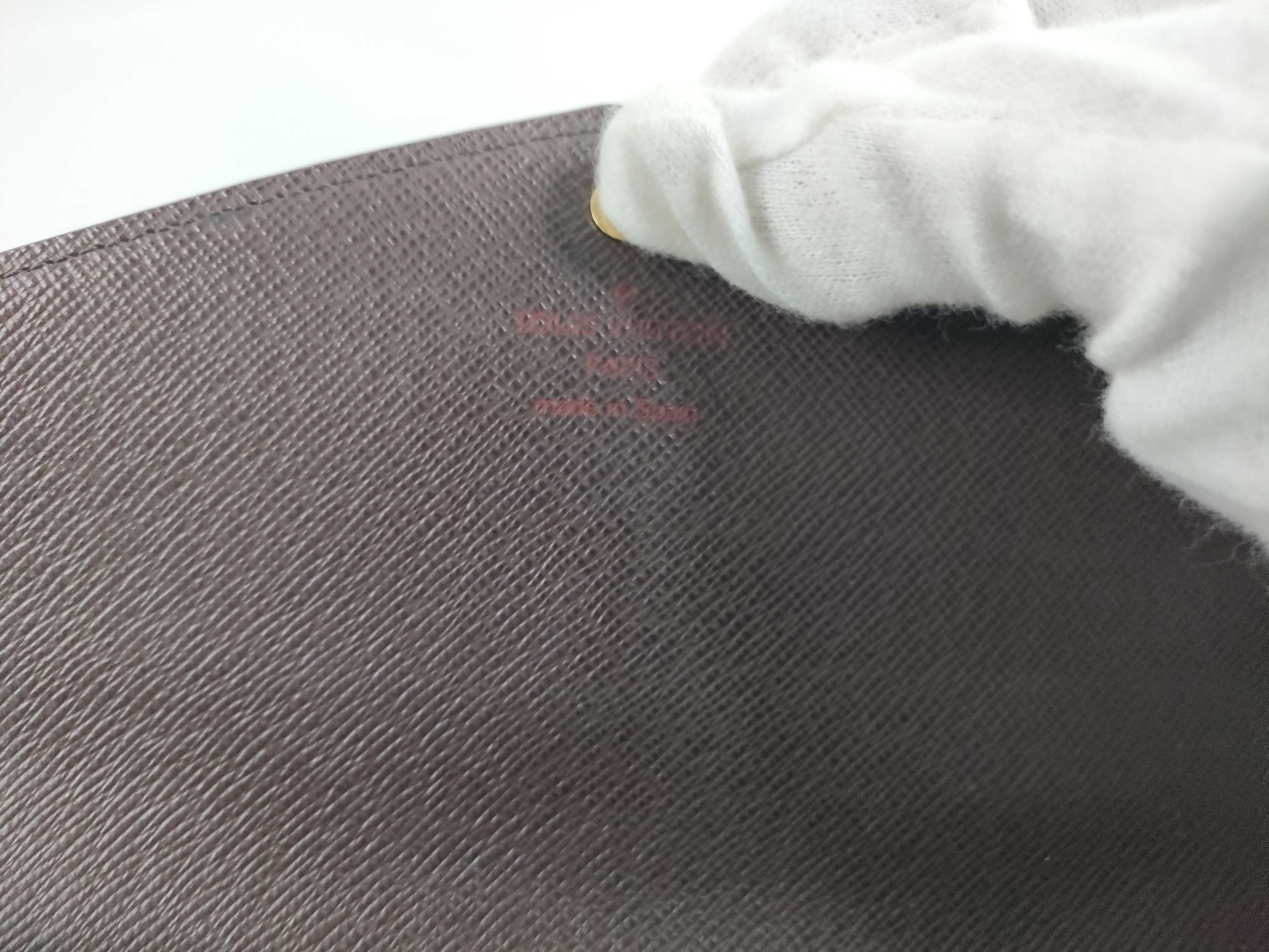 Damier Louis Vuitton Portefeuille Sarah Damier Wallet — view 9