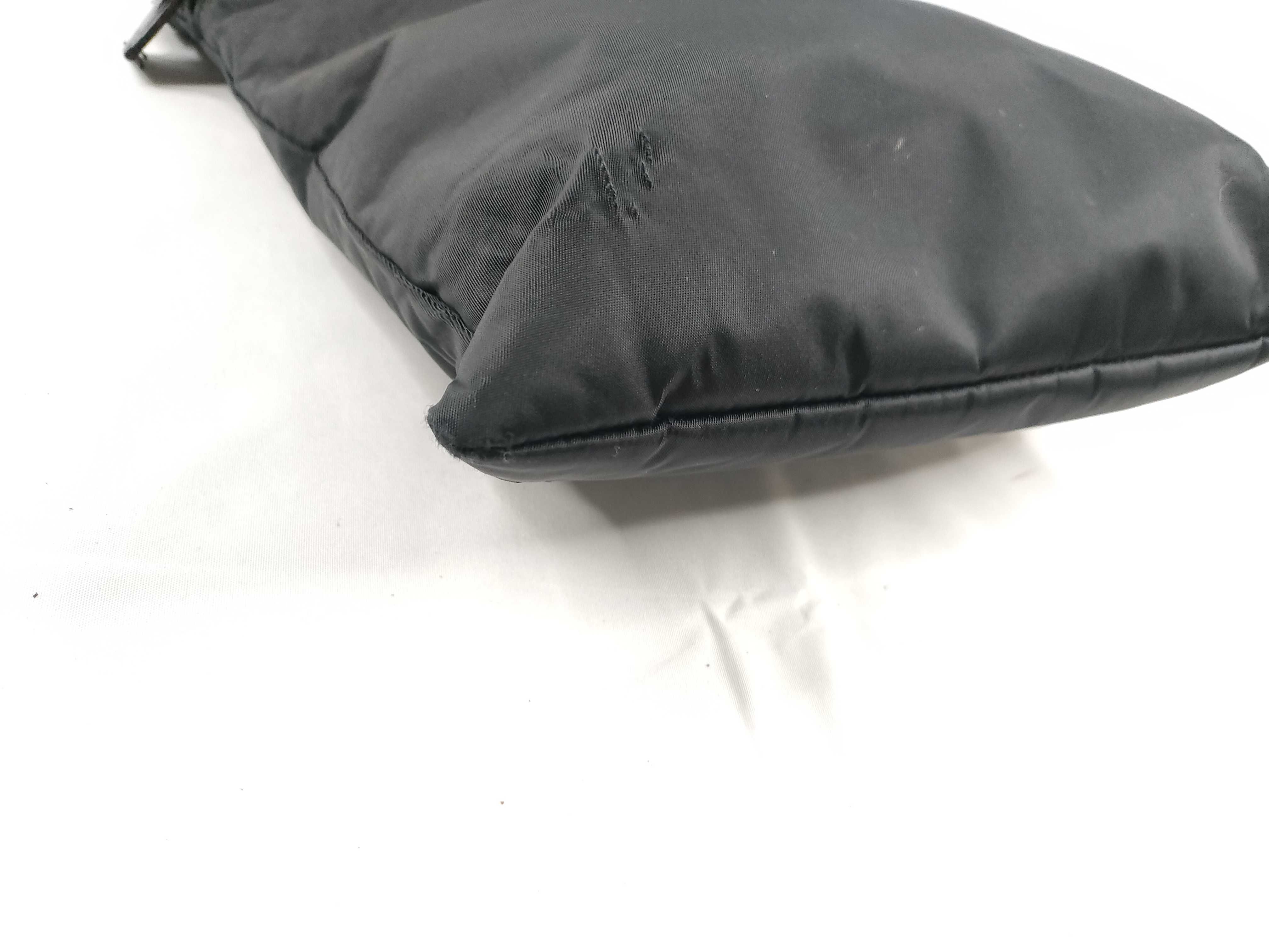 Nylon Triangle Plate Nylon Shoulder Bag Black Shoulder Bag — view 3