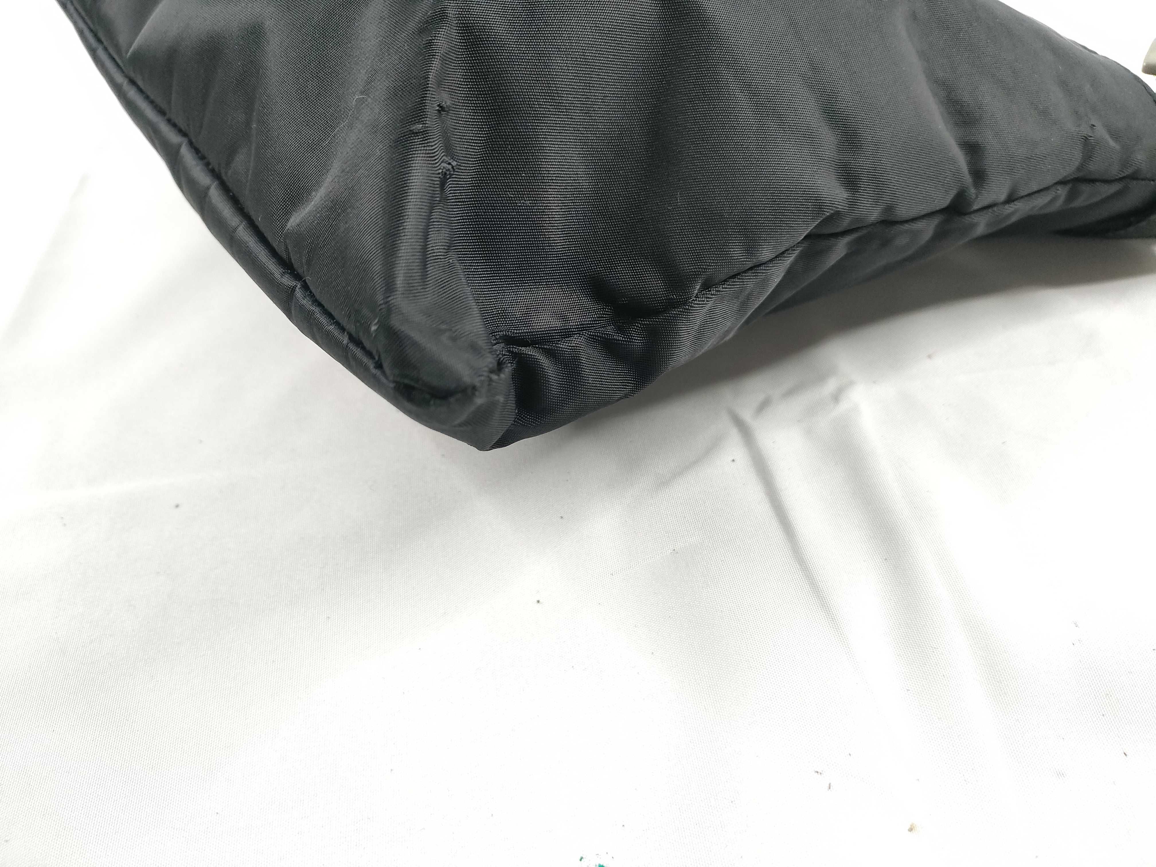 Nylon Triangle Plate Nylon Shoulder Bag Black Shoulder Bag — view 5