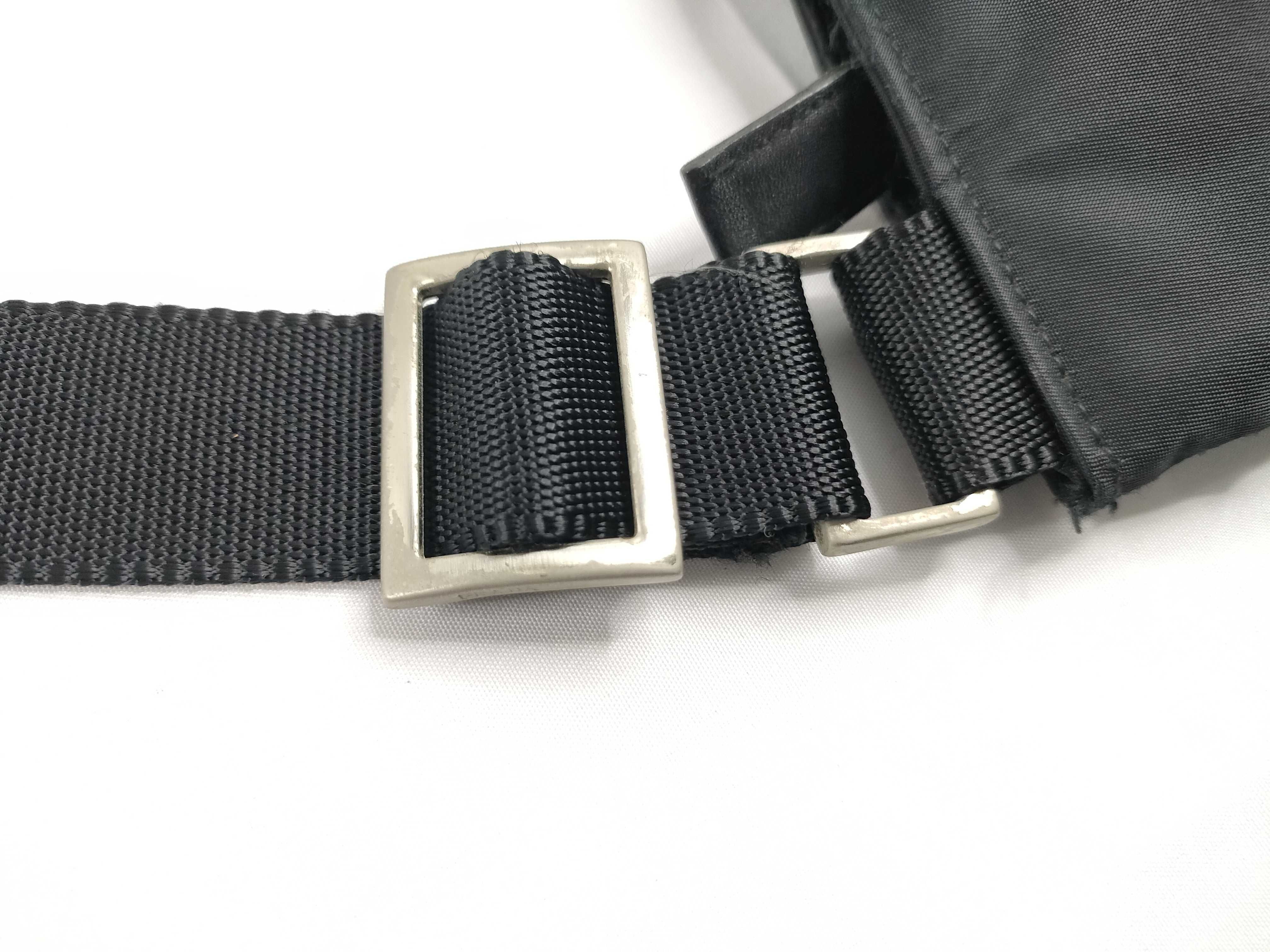 Nylon Triangle Plate Nylon Shoulder Bag Black Shoulder Bag — view 8