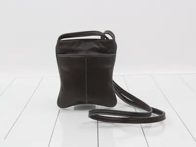 Leather shoulder bag